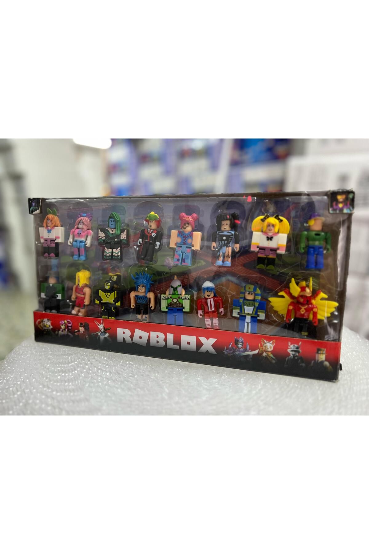 Retoys Roblox 16 Adet Mega Oyuncak Aksesuarlı Karakter Figür Set (İthal)