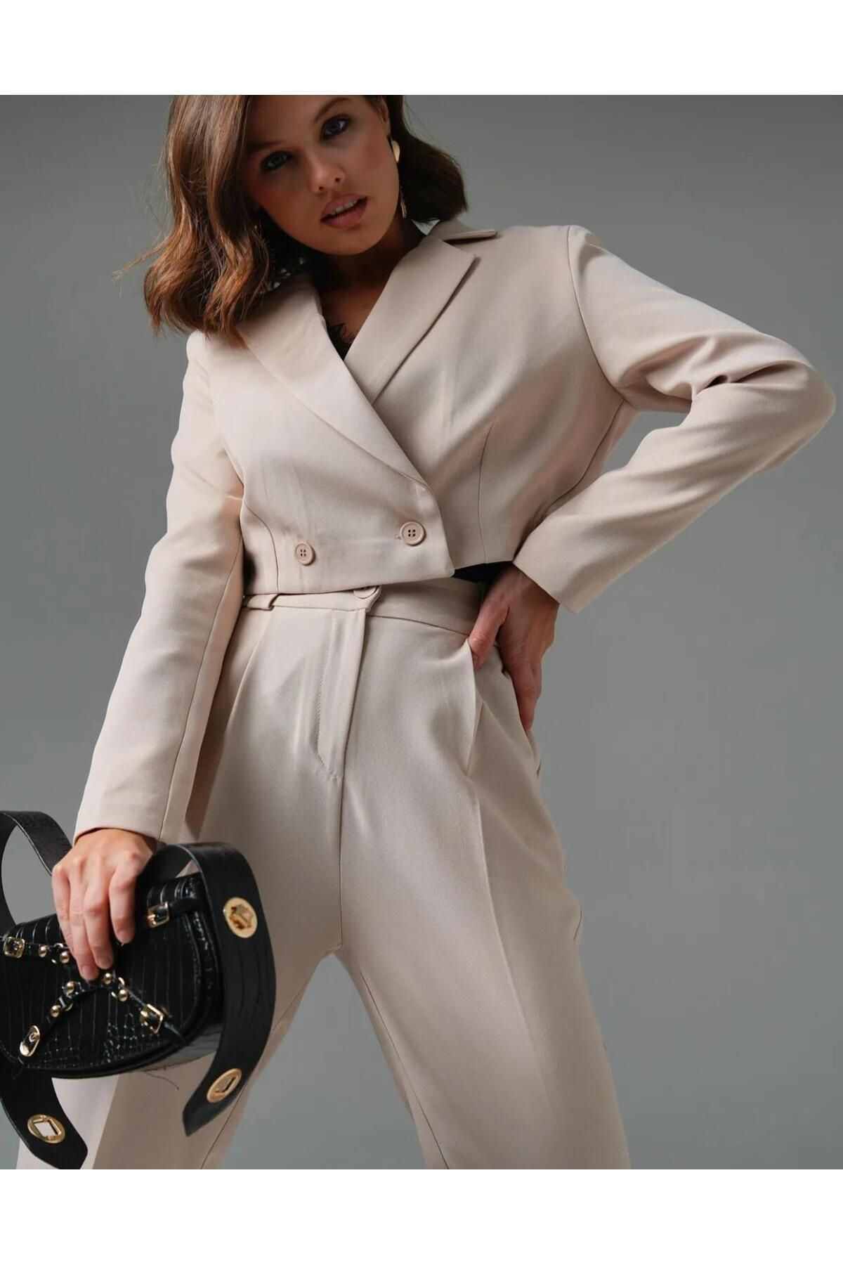 lüx vestimenta Kruvaze Crop Blazer Ceket