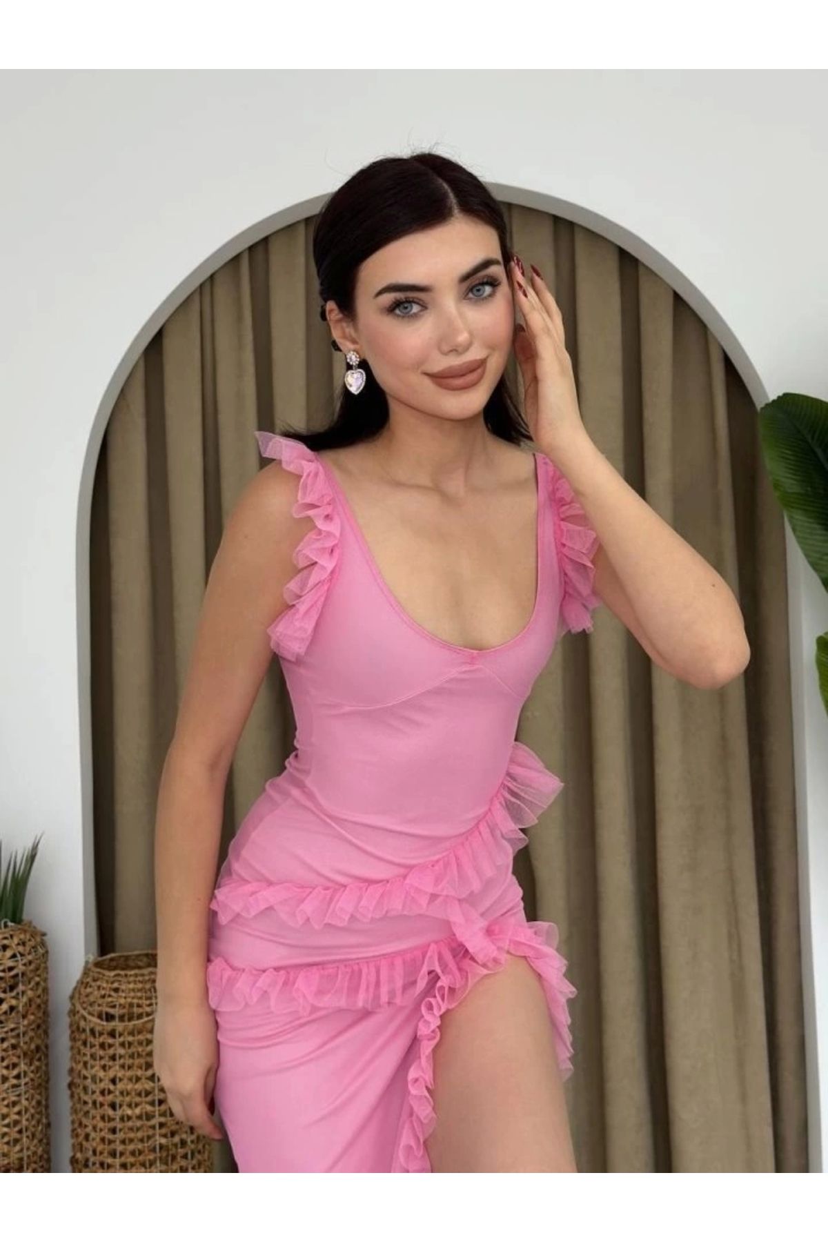 nedo7 Felix Yırtmaçlı Midi Tül Elbise