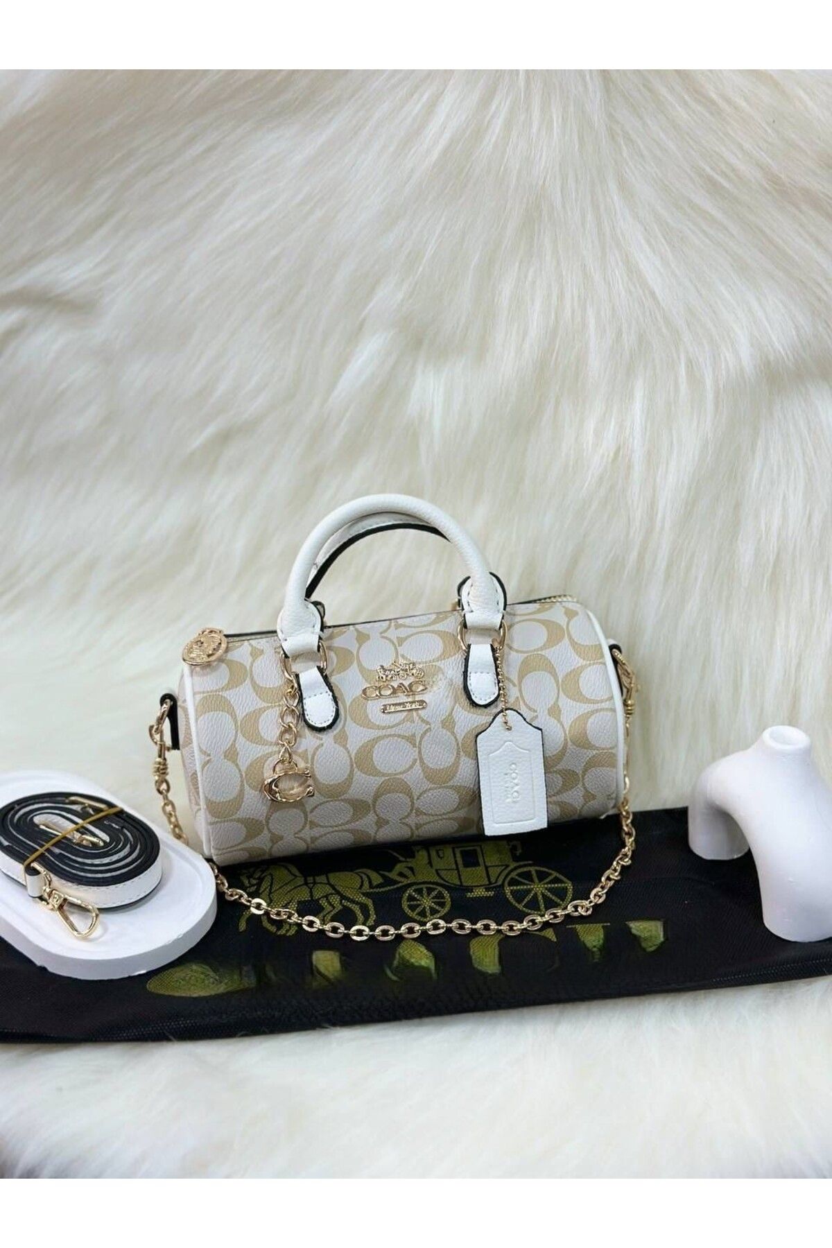 LEAUDER WOMEN ANNELER GÜNÜNE ÖZEL HEDİYE PAKETLİ ASKILI METAL AKSESUARLI TOZ TORBALI COAC-HH EL VE OMUZ ÇANTASI