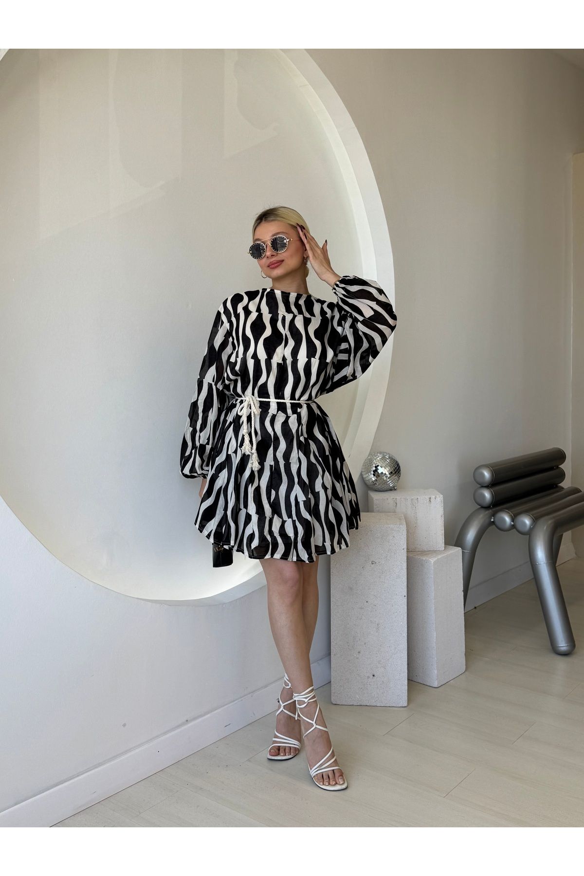 FEHUBLOOM Zebra Desen Bağcıklı Elbise