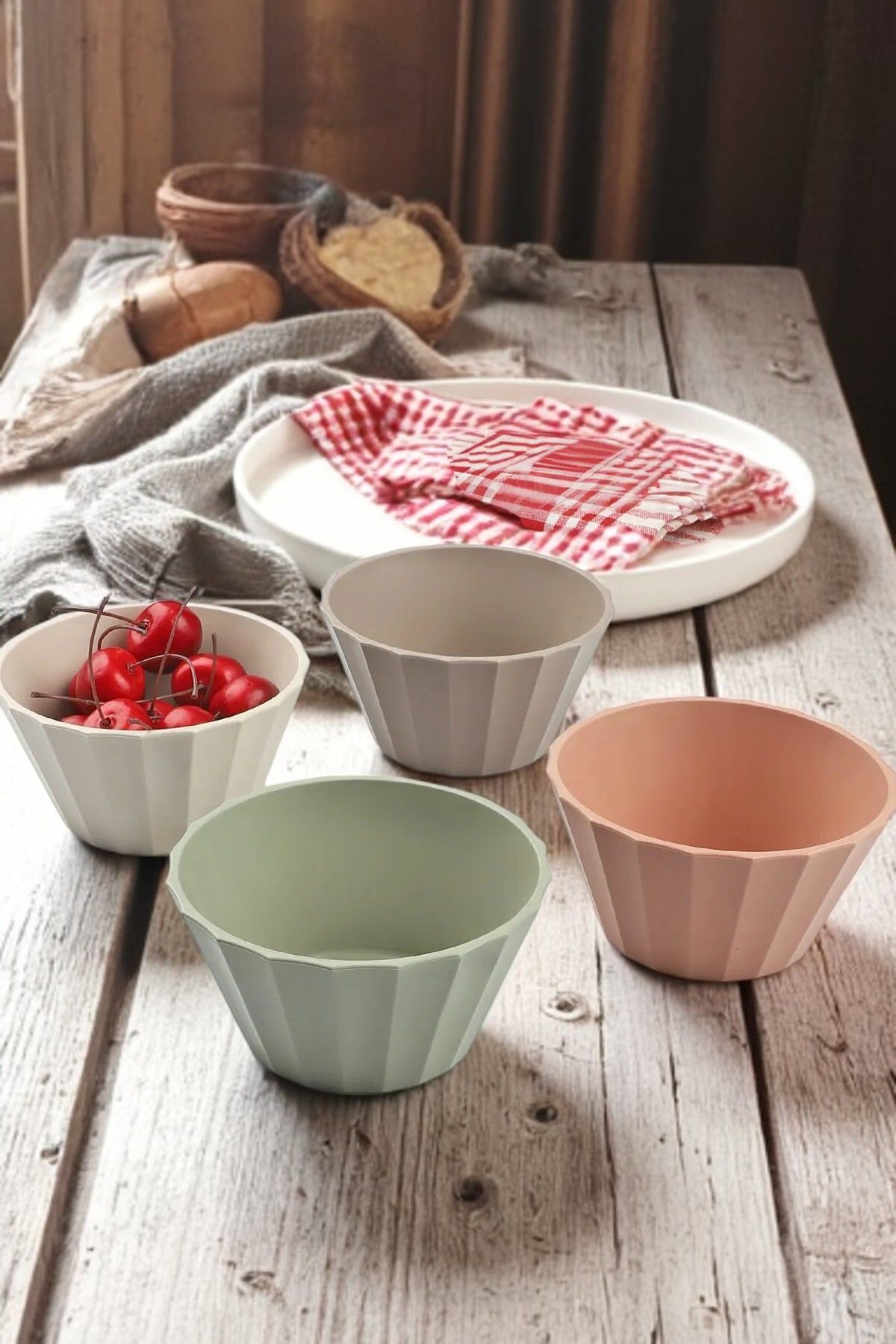 Home Nutsy Yuvarlak Plastik 4 Parça Çerezlik-Kase Takımı