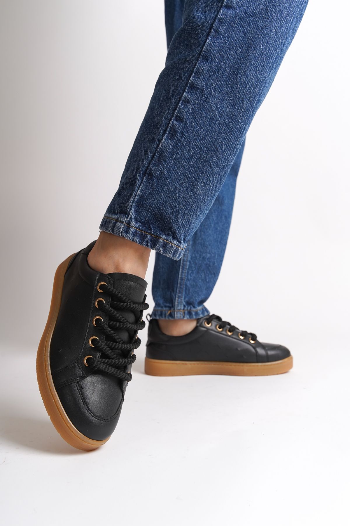 اسنیکر مشکی زنانه کفش ورزشی اورجینال Capone Outfitters