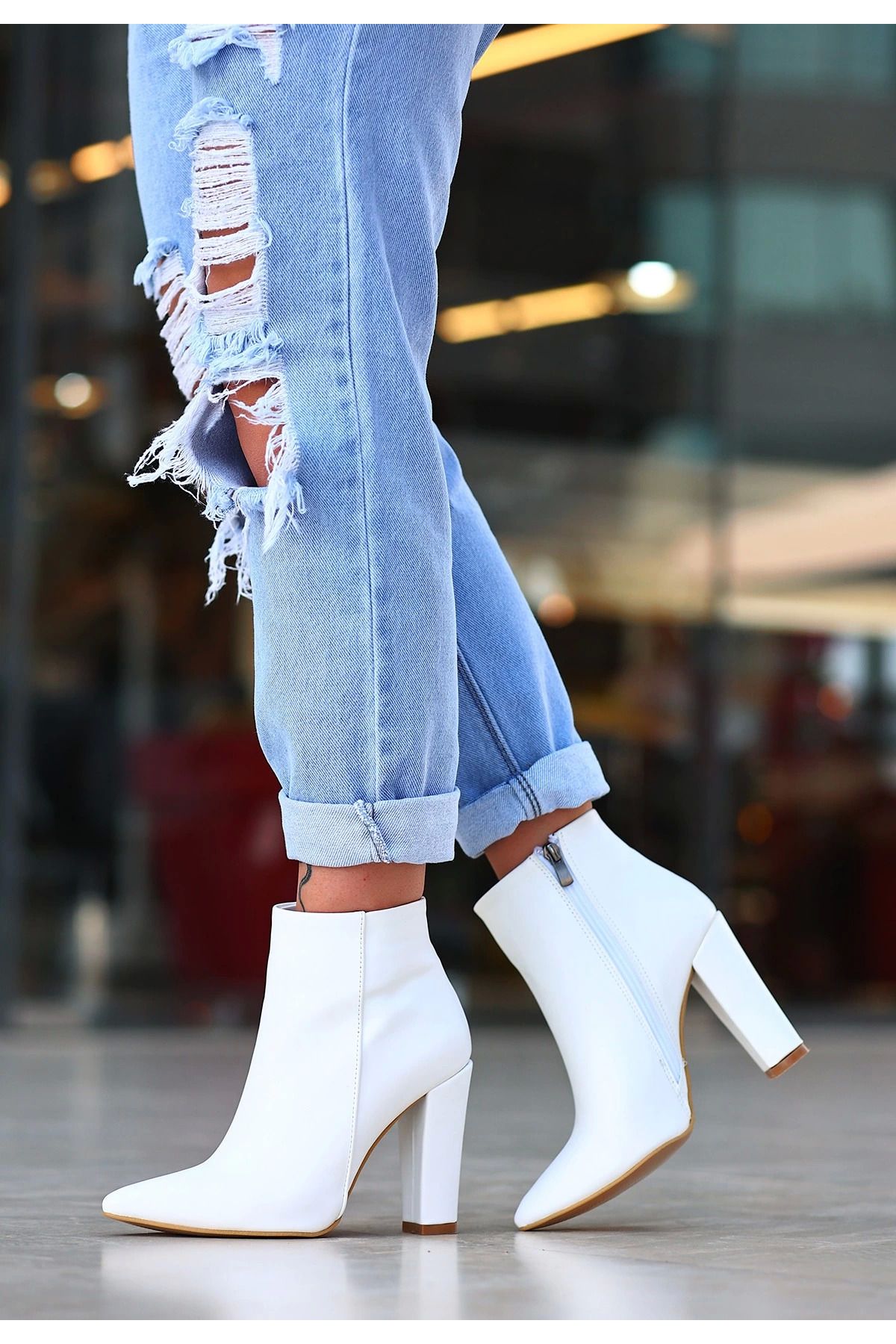 Shop58 Loora Beyaz Cilt Topuklu Bot