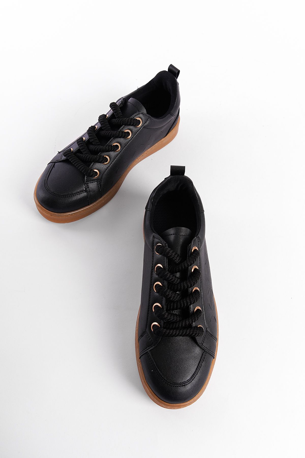 اسنیکر مشکی زنانه کفش ورزشی اورجینال Capone Outfitters