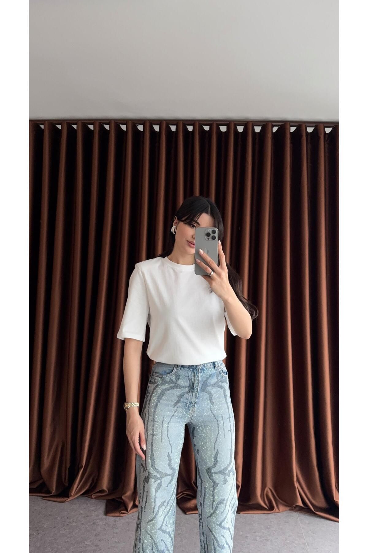 HAZELANNA Vatkalı Premium Basic Beyaz Tshirt