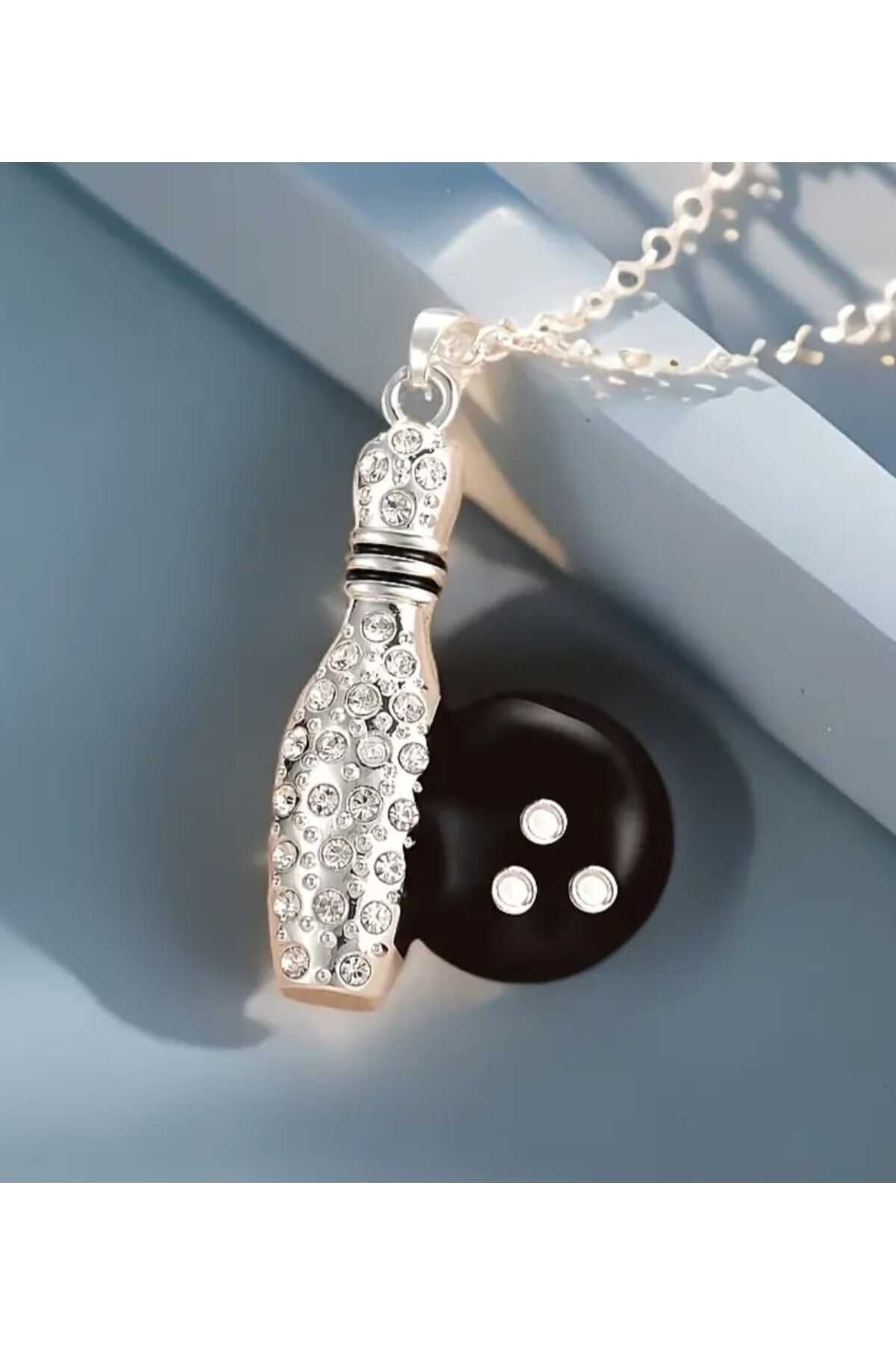 sarıyer silver Bowling Topu Ve Labut Figürlü Zirkon Taşlı İşlemeli Şık Stil Sporcu Spor Temalı Bowling Çelik Kolye