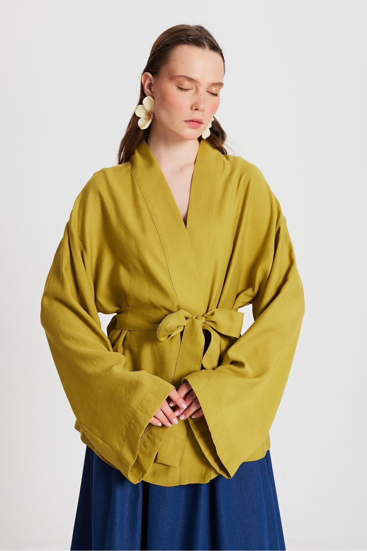 minaaise Kadın Yağ Yeşili Oversize %100 Modal Bağlamalı Kimono Ceket 29146