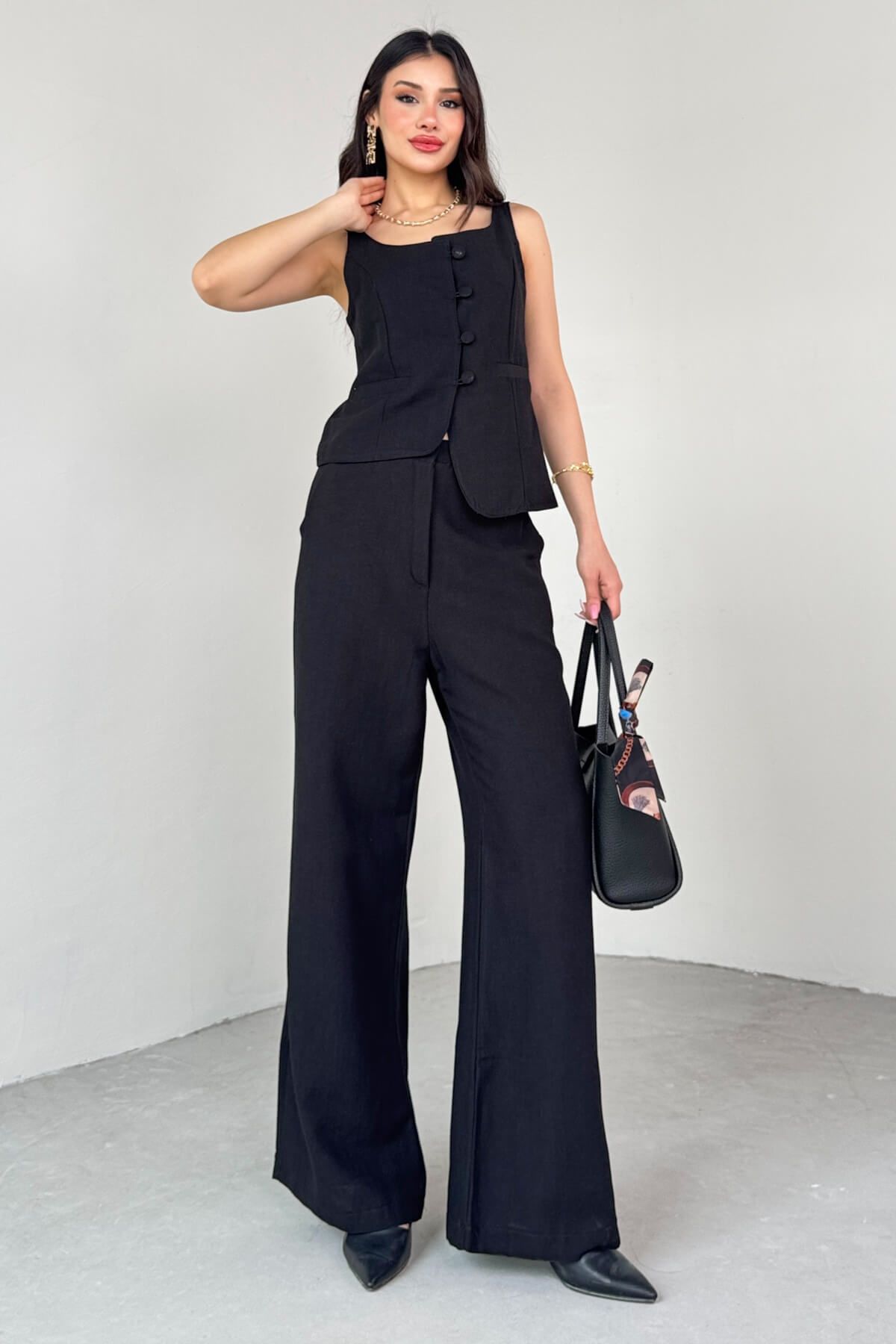 Cappmoda TKM-13277 Siyah Yuvarlak Yaka Yelek Palazzo Pantolon İkili Takım