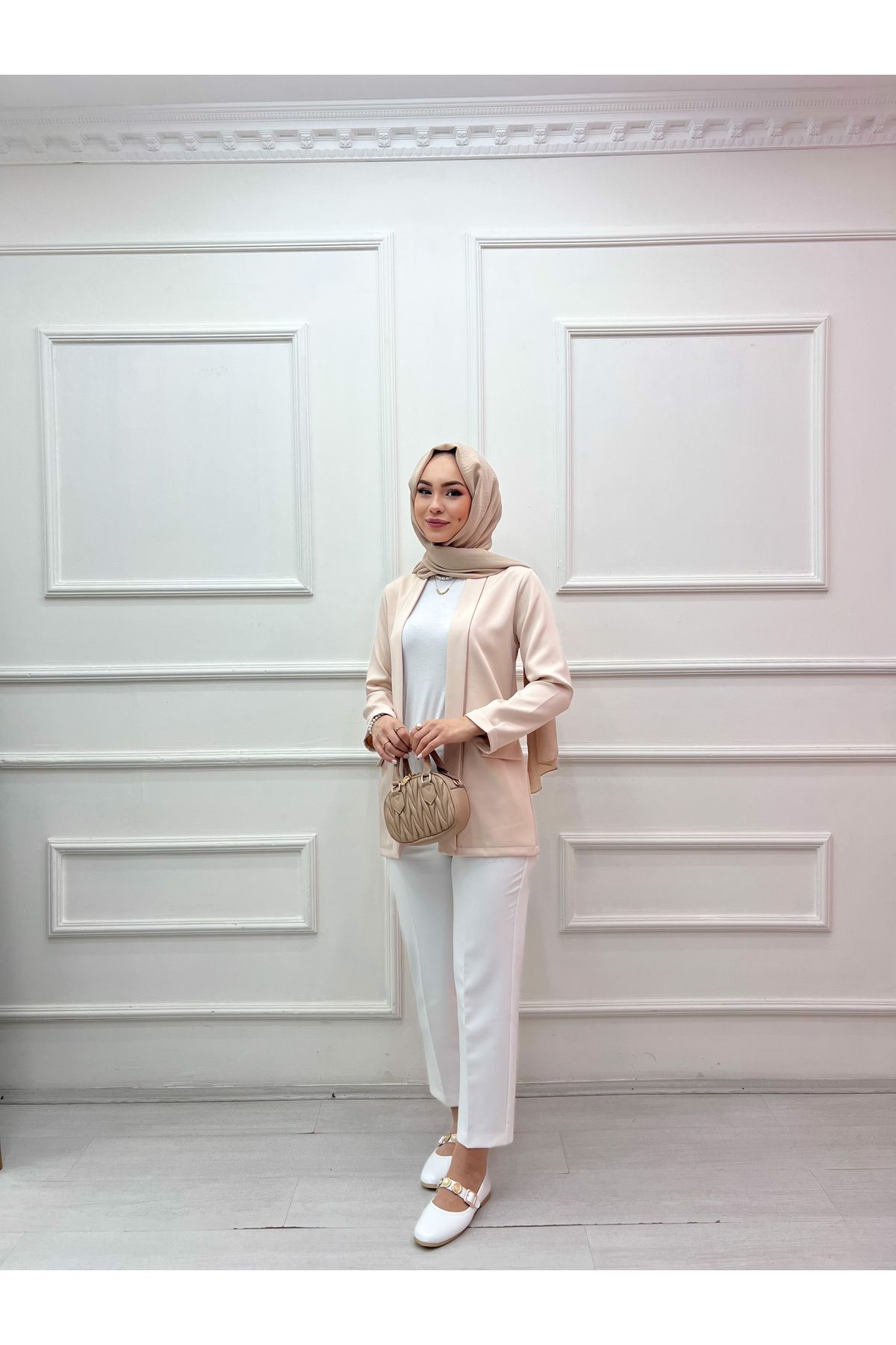 MODA 42 KATLAMA KOL CEP DETAY CEKET