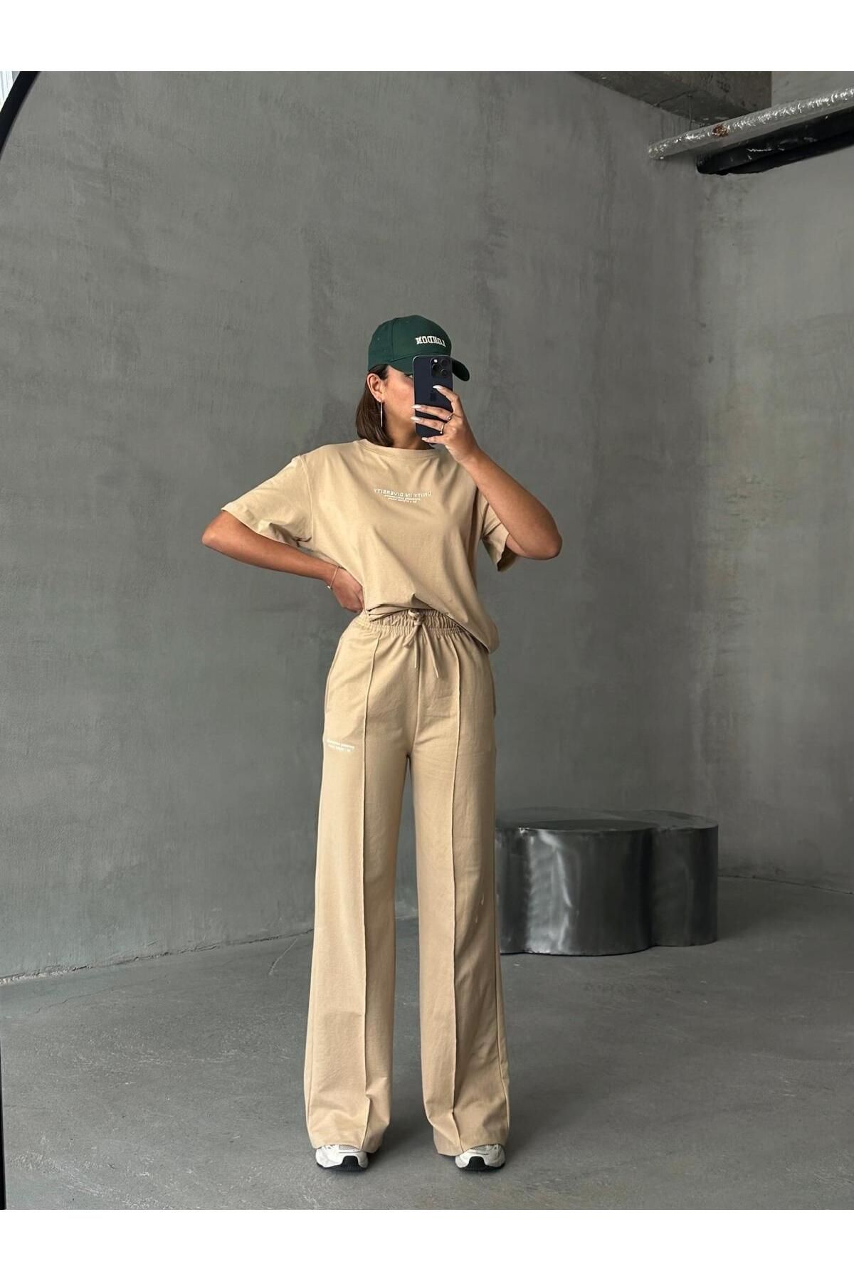Cappmoda TKM-0045 Bej Rengi Unıty In Dıversıty Yazı Enjeksiyon Baskılı Bisiklet Yaka Tişört Bel Lastikli Çima