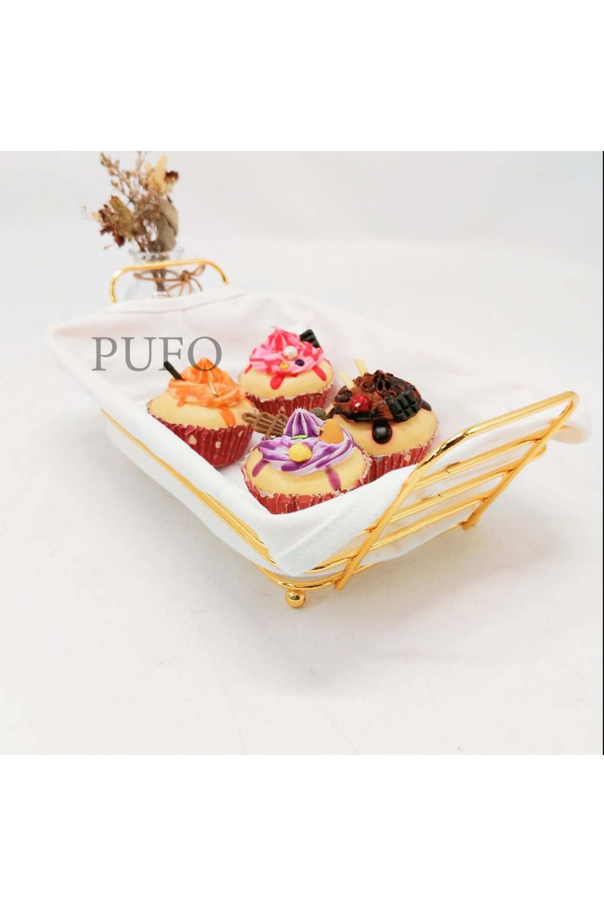 PUFO-Rectangular metal basket kitchen for serving bread, with legs and removable textile cover 6
