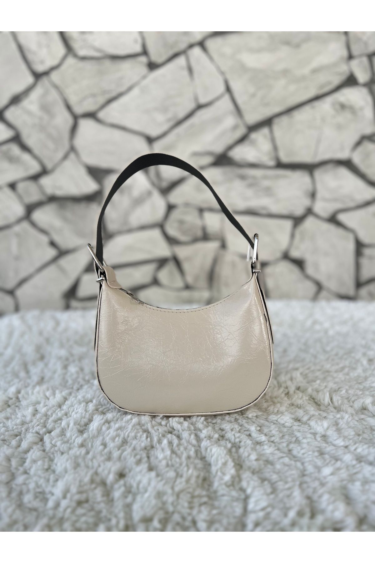 shop MİRELLA ÇANTA KADIN RUGAN EL ÇANTASI