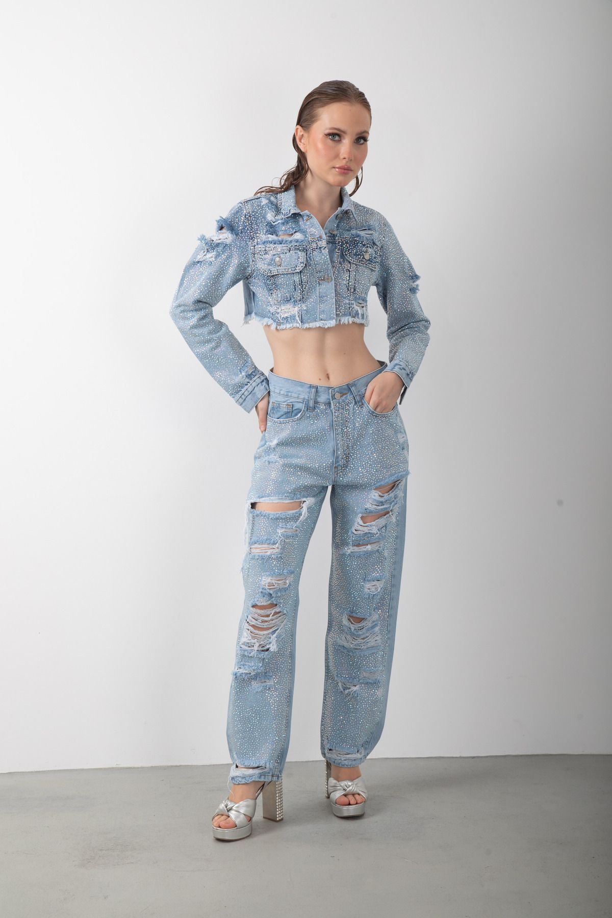 top girl Kadın Parlak Taş Aksesuarlı Tasarım Jean Yırtıklı Denim Kot Pantolon