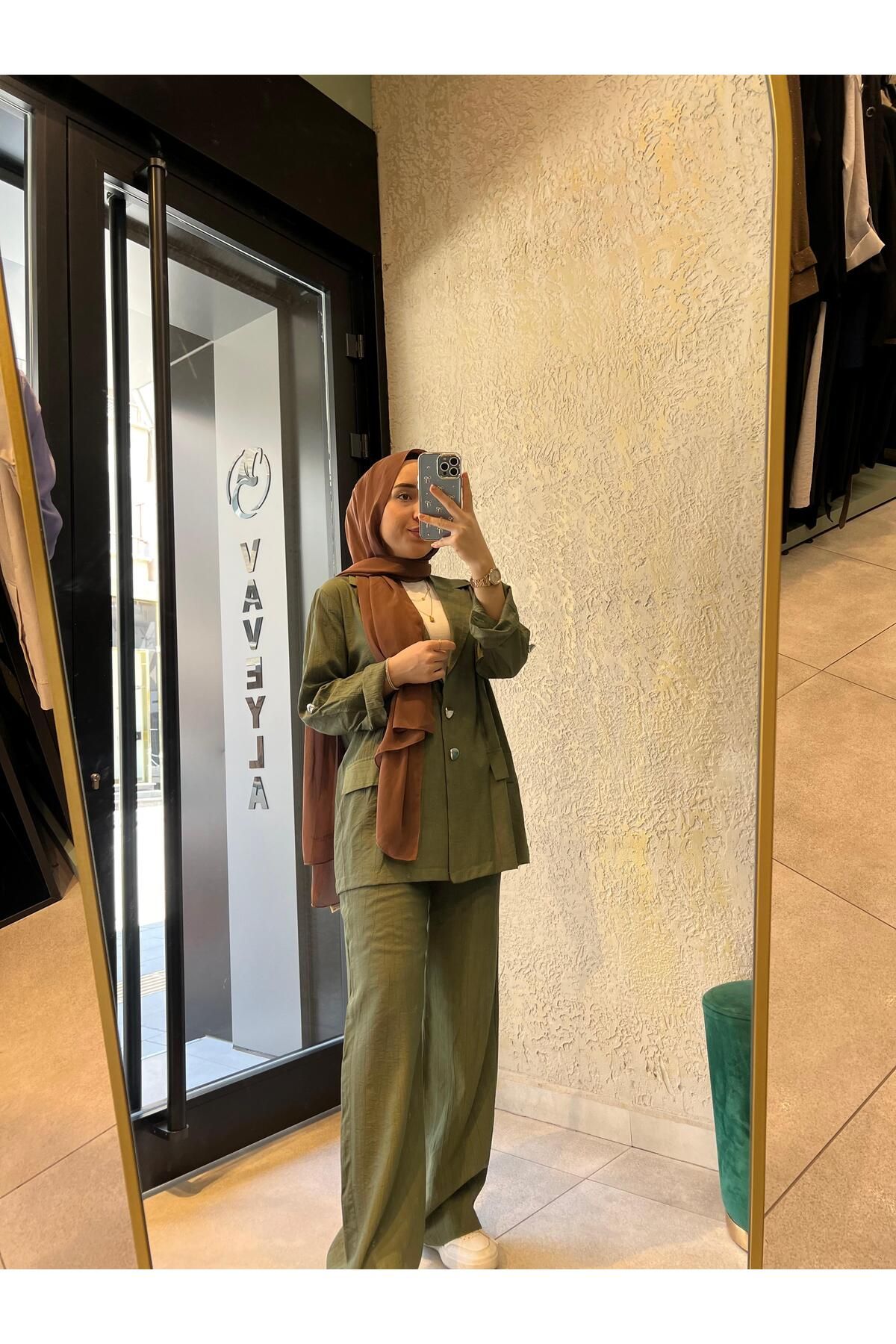 Vaveyla NEFİSE PANTOLONLU TAKIM