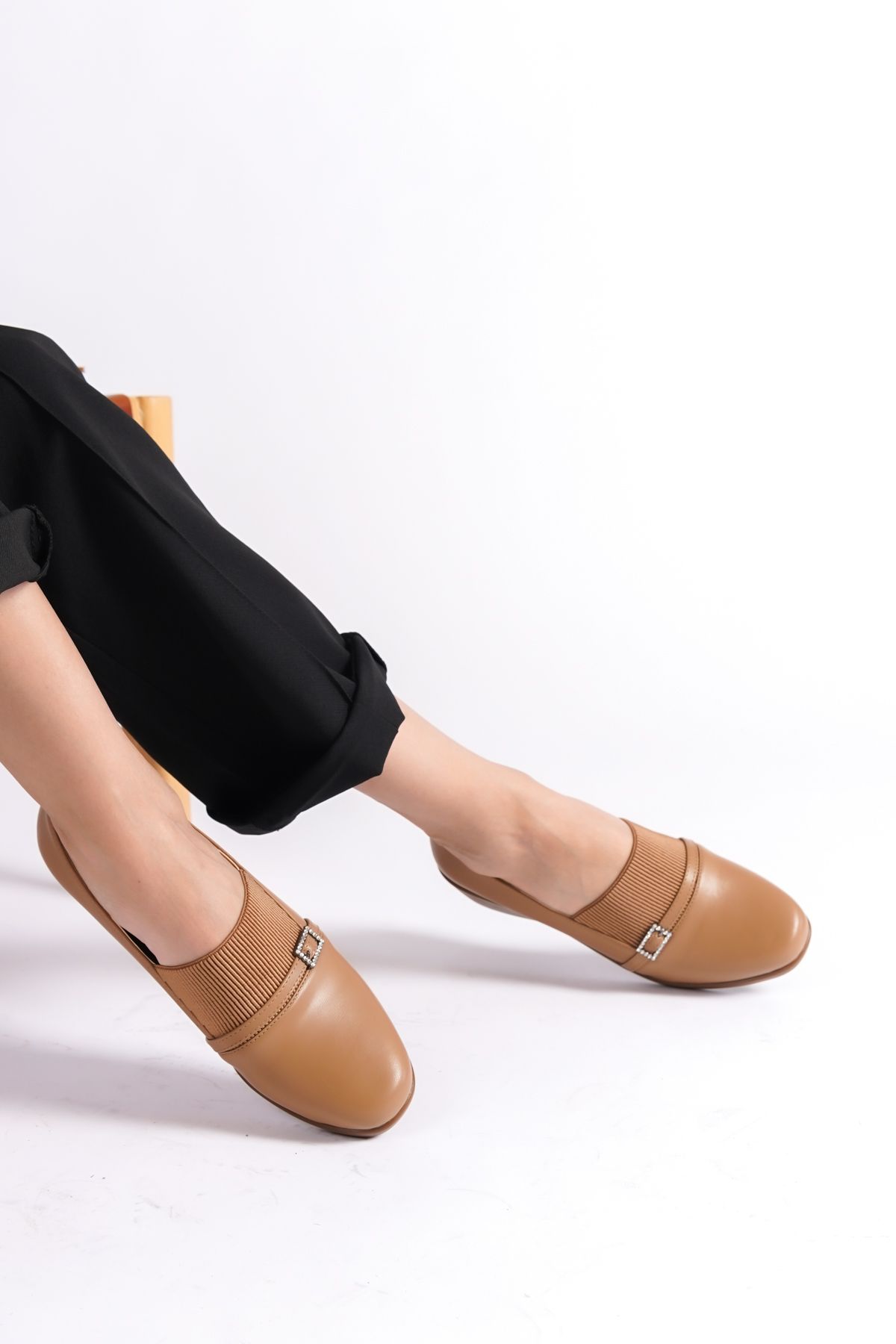 کفش پاشنه کلاسیک نود زنانه های را پر کنید Capone Outfitters