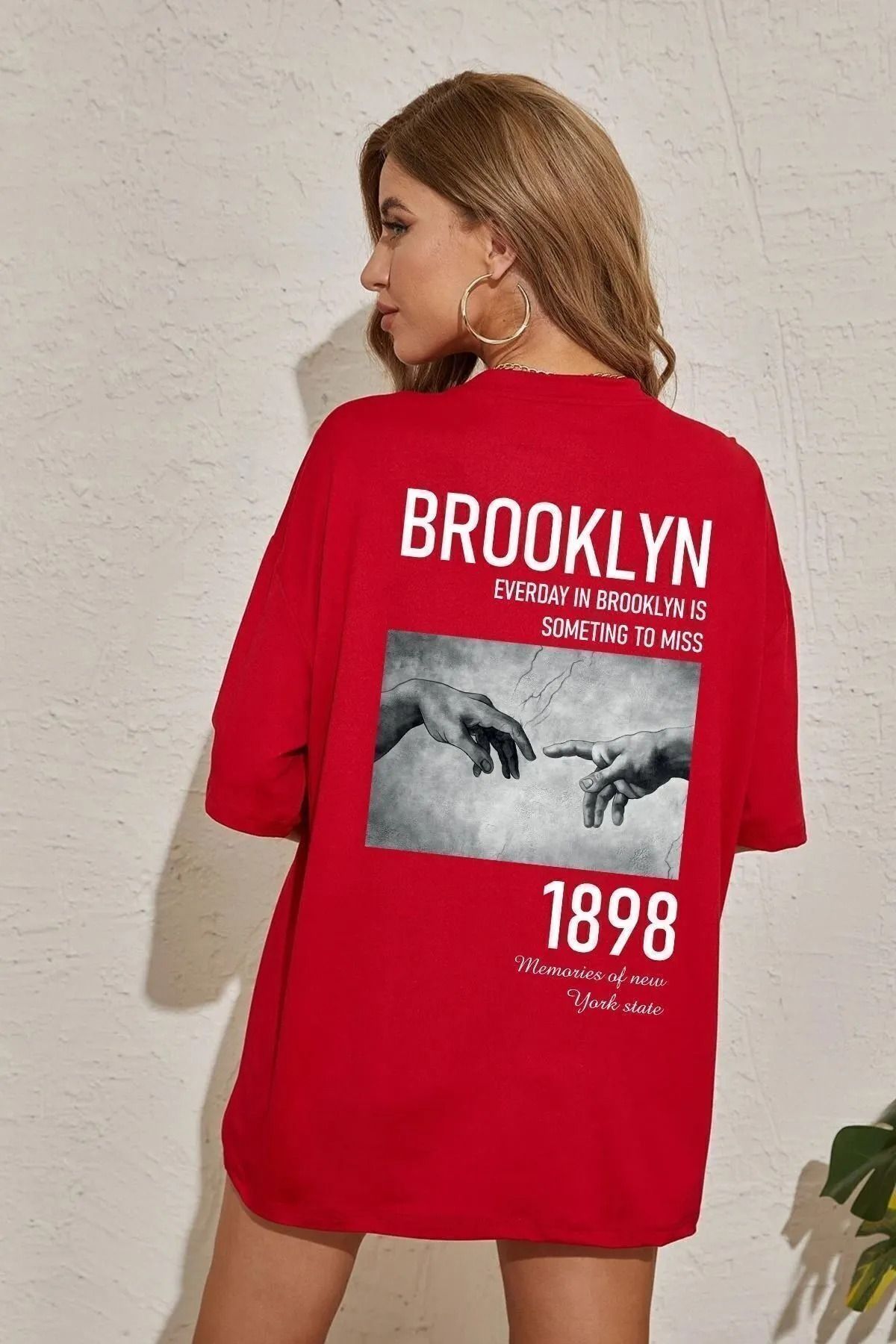 qavnas Unisex El Baskılı Rahat Kesim Kırmızı T-Shirt