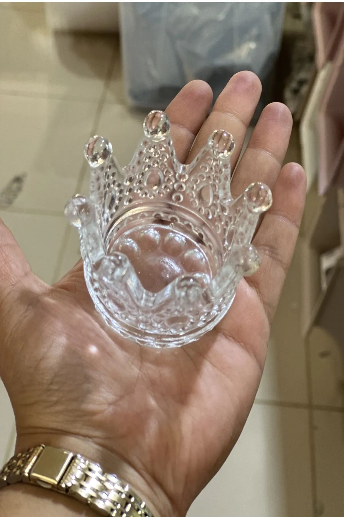 TOYFEST-Crown Form Glass Ashtray / Candle Holder / Brush Container 6