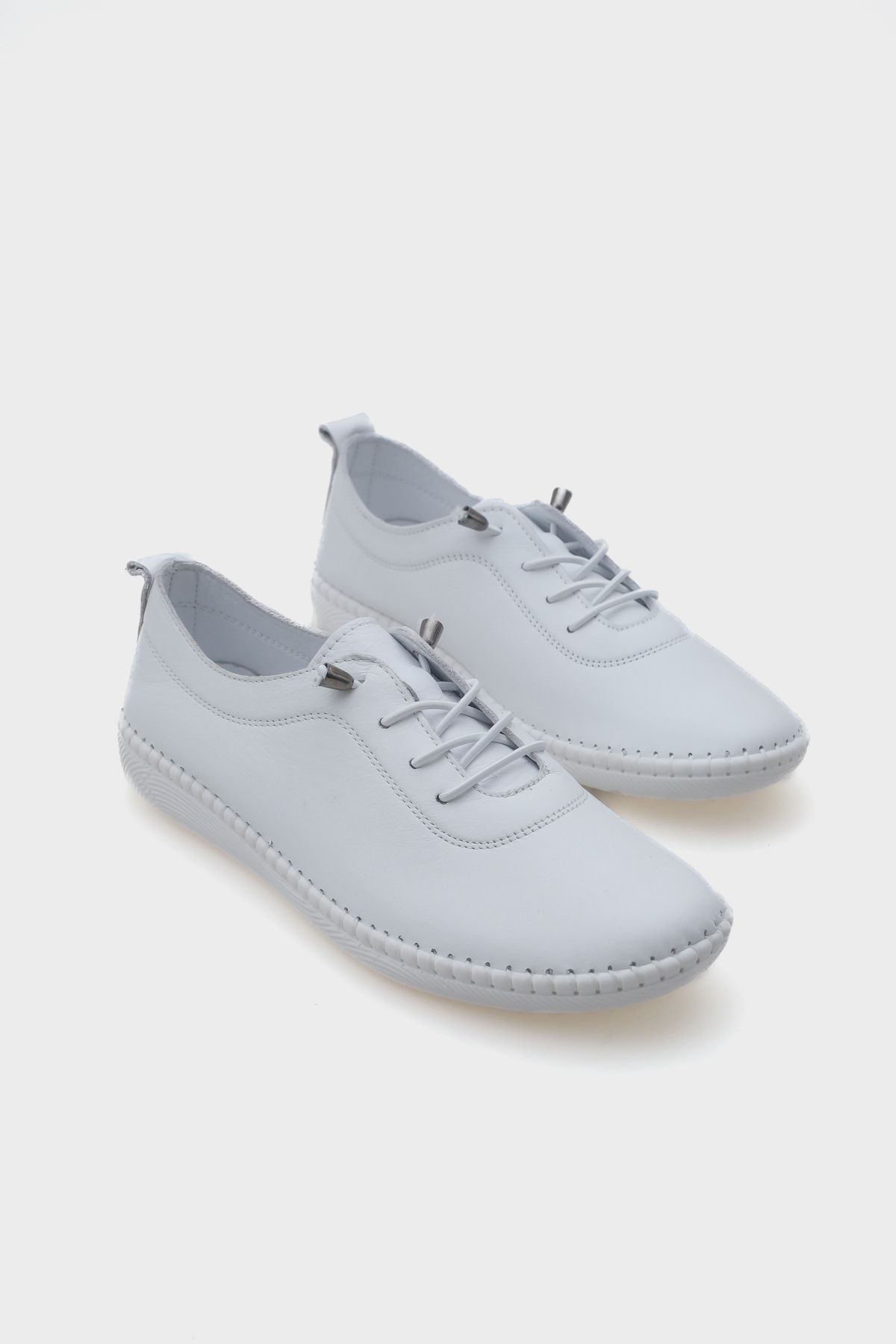 Capone Outfitters Oryginalne Skórzane Trampki Kobieta - 38