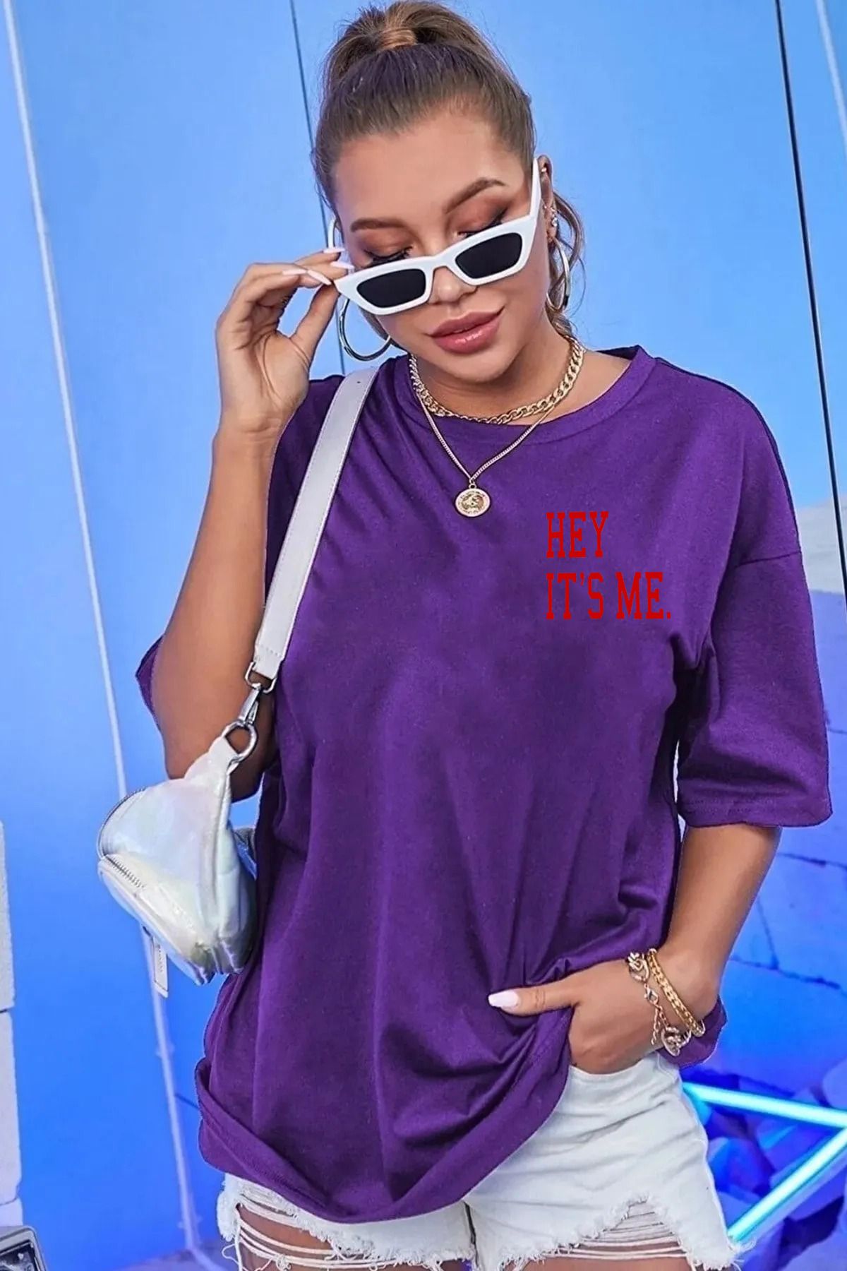 qavnas Unisex Hey IT s me Baskılı Rahat Kesim Mor T-Shirt