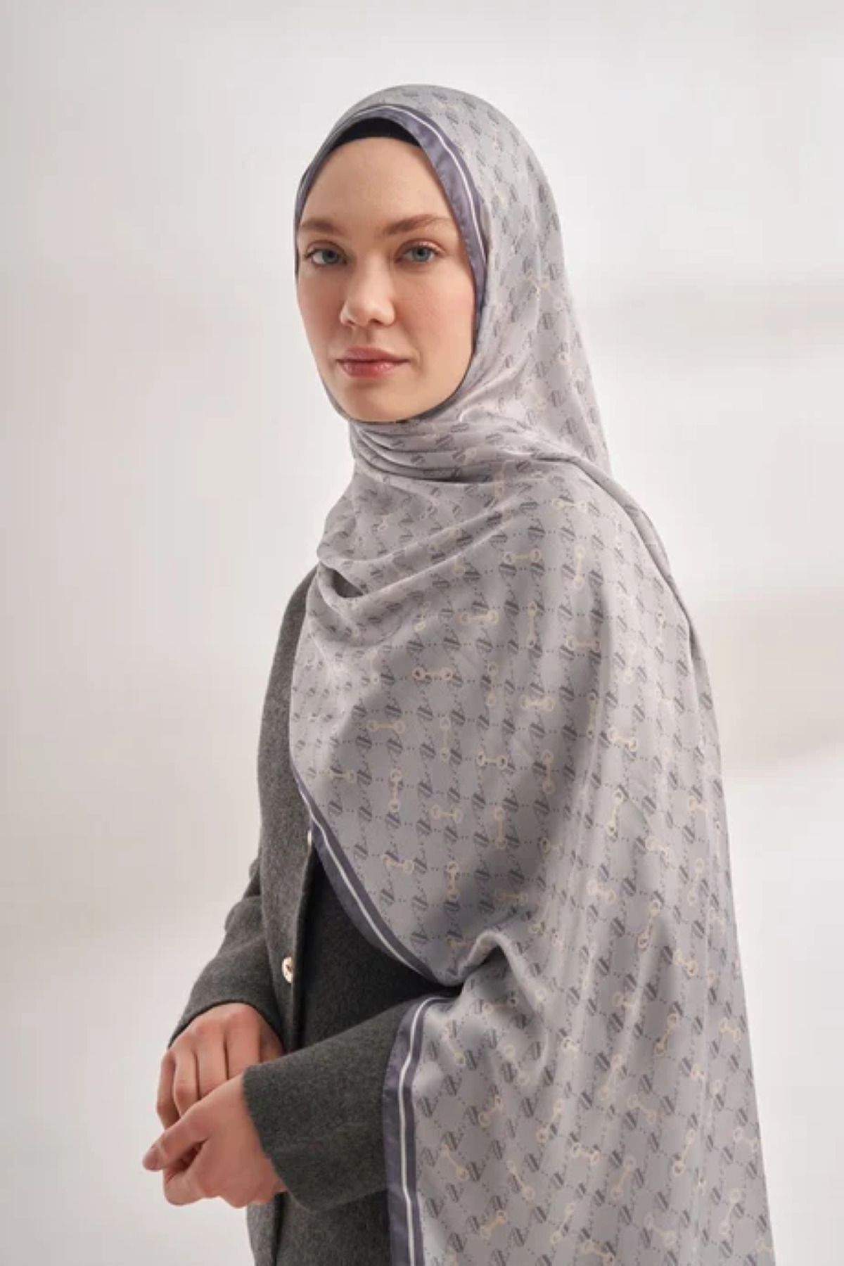 ARMANDA İTHAL VUAL MONOGRAM DESEN ŞAL -52929