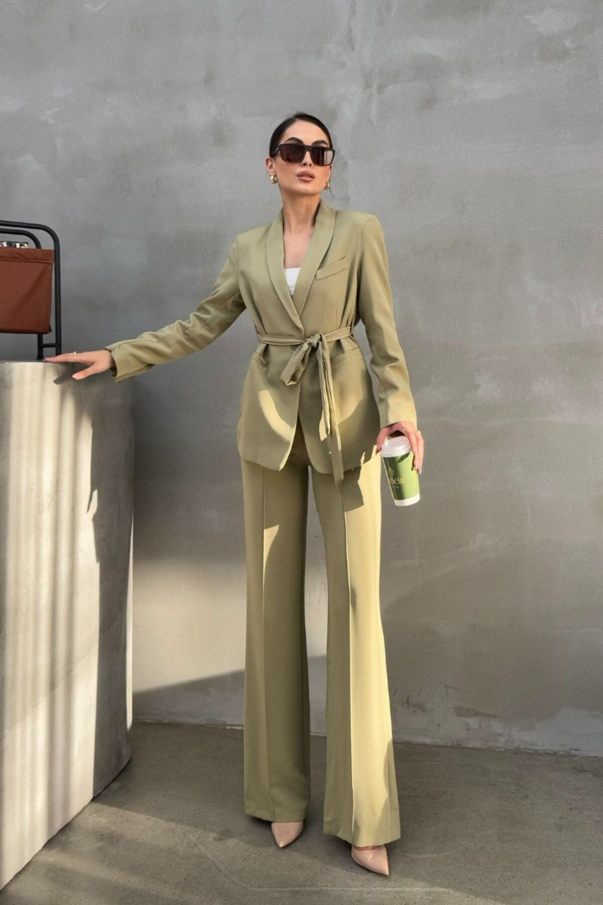 Damen Oversize Gürteljacke Palazzo-Hosen-Set Grün - Görsel 3