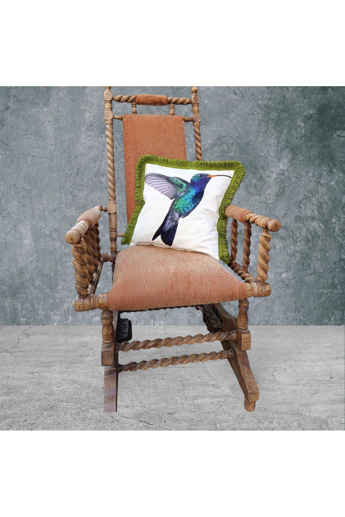 Sister Home Design Hummingbird Kuş Çift Taraflı Dekoratif Püsküllü - Saçaklı Kırlent Kılıfı 1 Adet 43x43cm