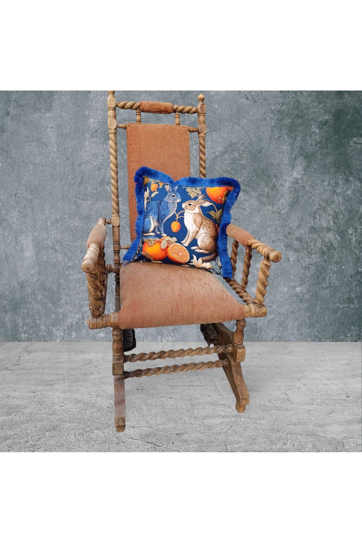 Sister Home Design Tavşan Çift Taraflı Dekoratif Püsküllü - Saçaklı Kırlent Kılıfı 1 Adet 43x43cm