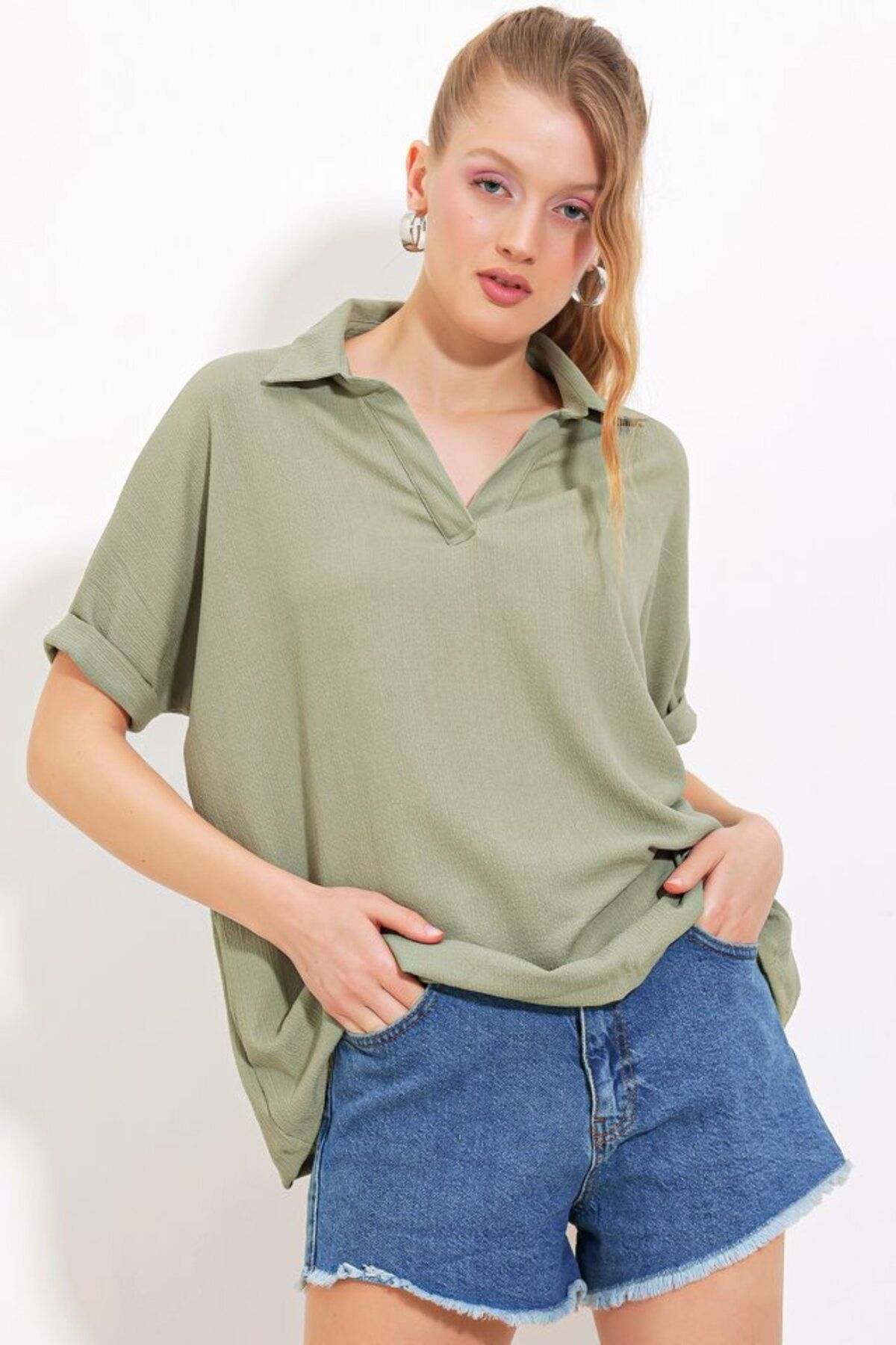 Şair Çağla Oversize Polo Yaka Örme Bluz 0486