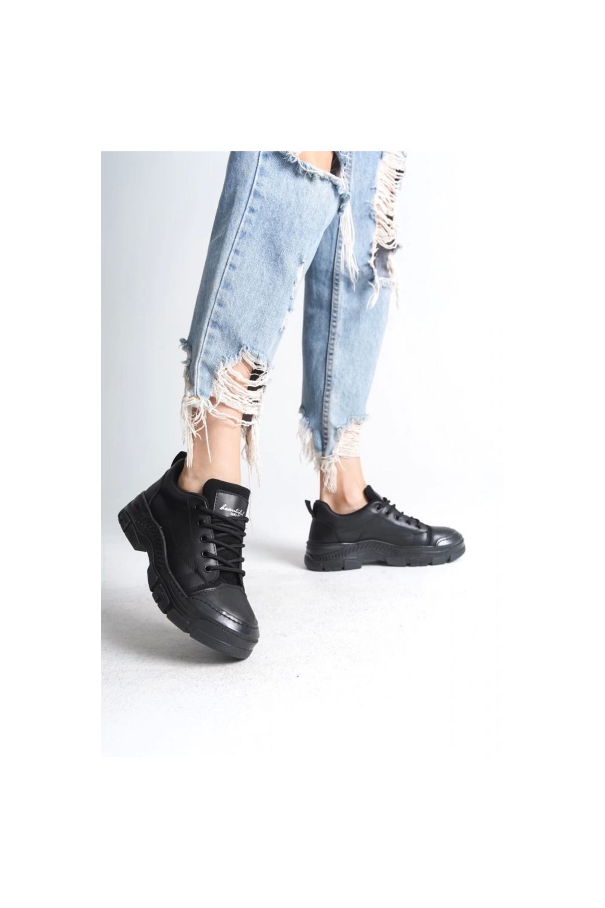 Shop58 Jule Siyah Cilt Bağcıklı Spor Ayakkabı