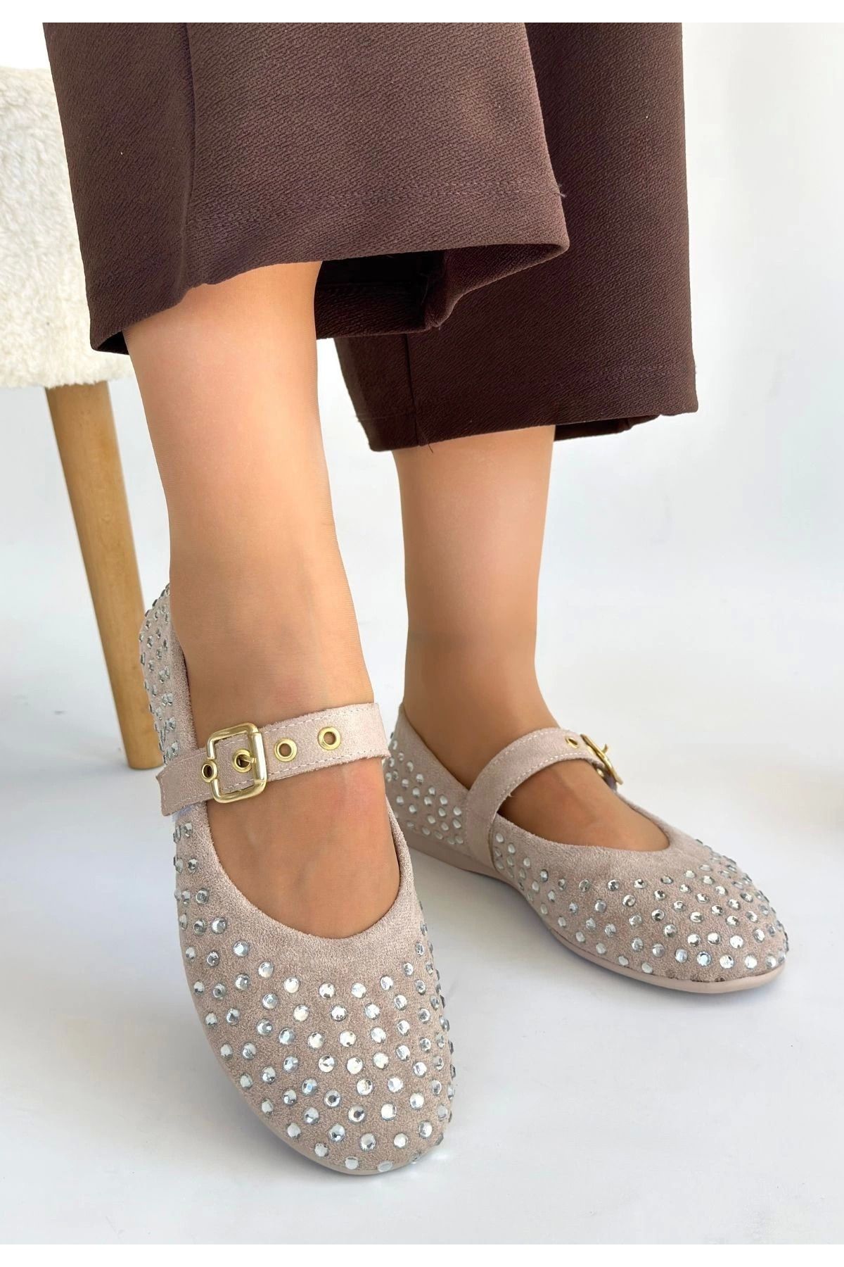 Shop58 Olise Bej Boncuk İşlemeli Babet Ayakkabı
