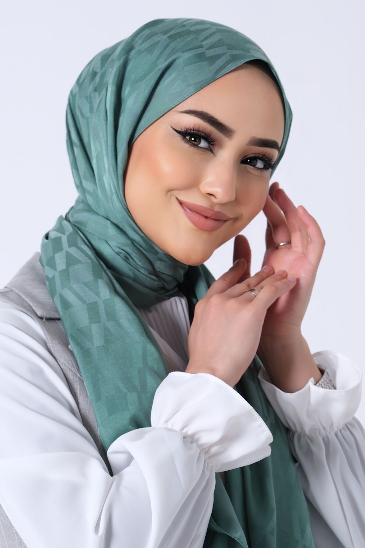 Harem 1249 HAREM ESİLA JAKAR EŞARP