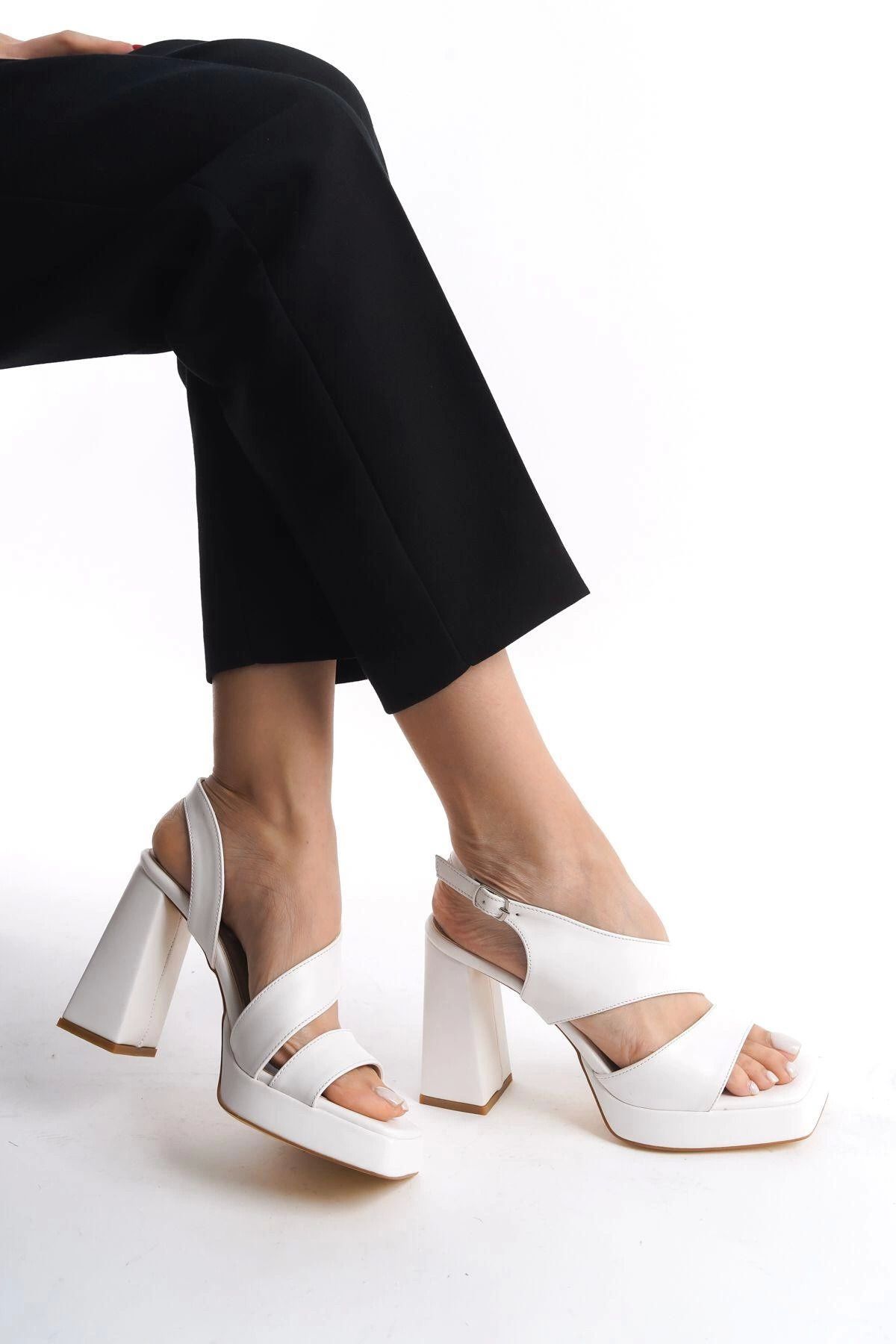 Shop58 Cica Beyaz Cilt Topuklu Ayakkabı