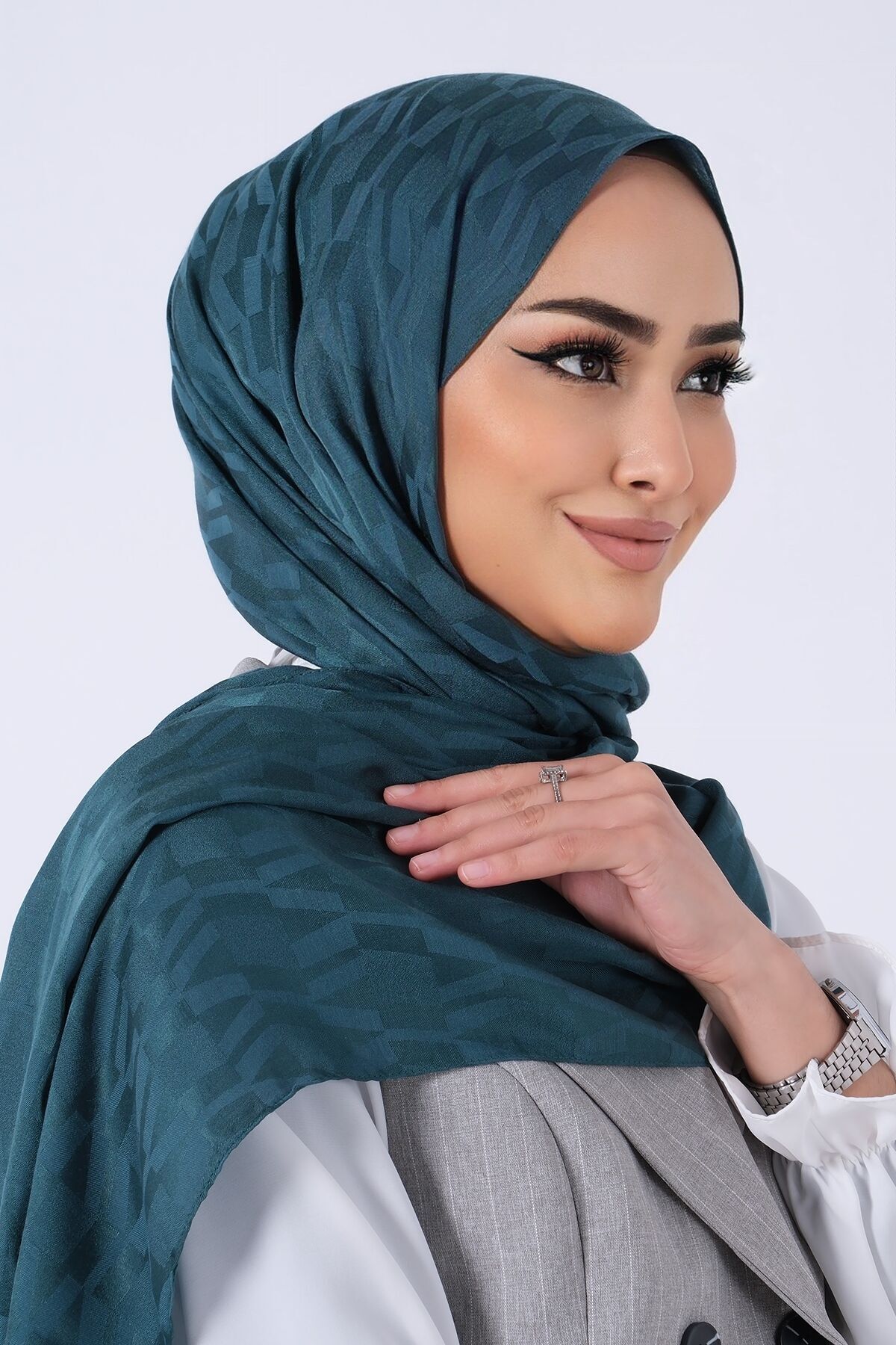 Harem 1249 HAREM ESİLA JAKAR EŞARP
