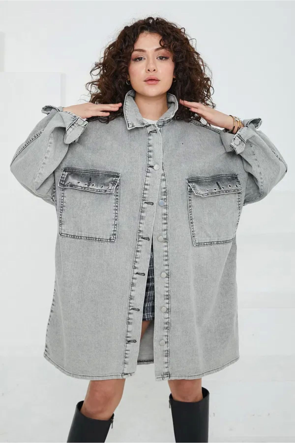 Shop58 Düz Gömlek Yaka Kadın Gri Kuş Gözü Cepli Kot Ceket