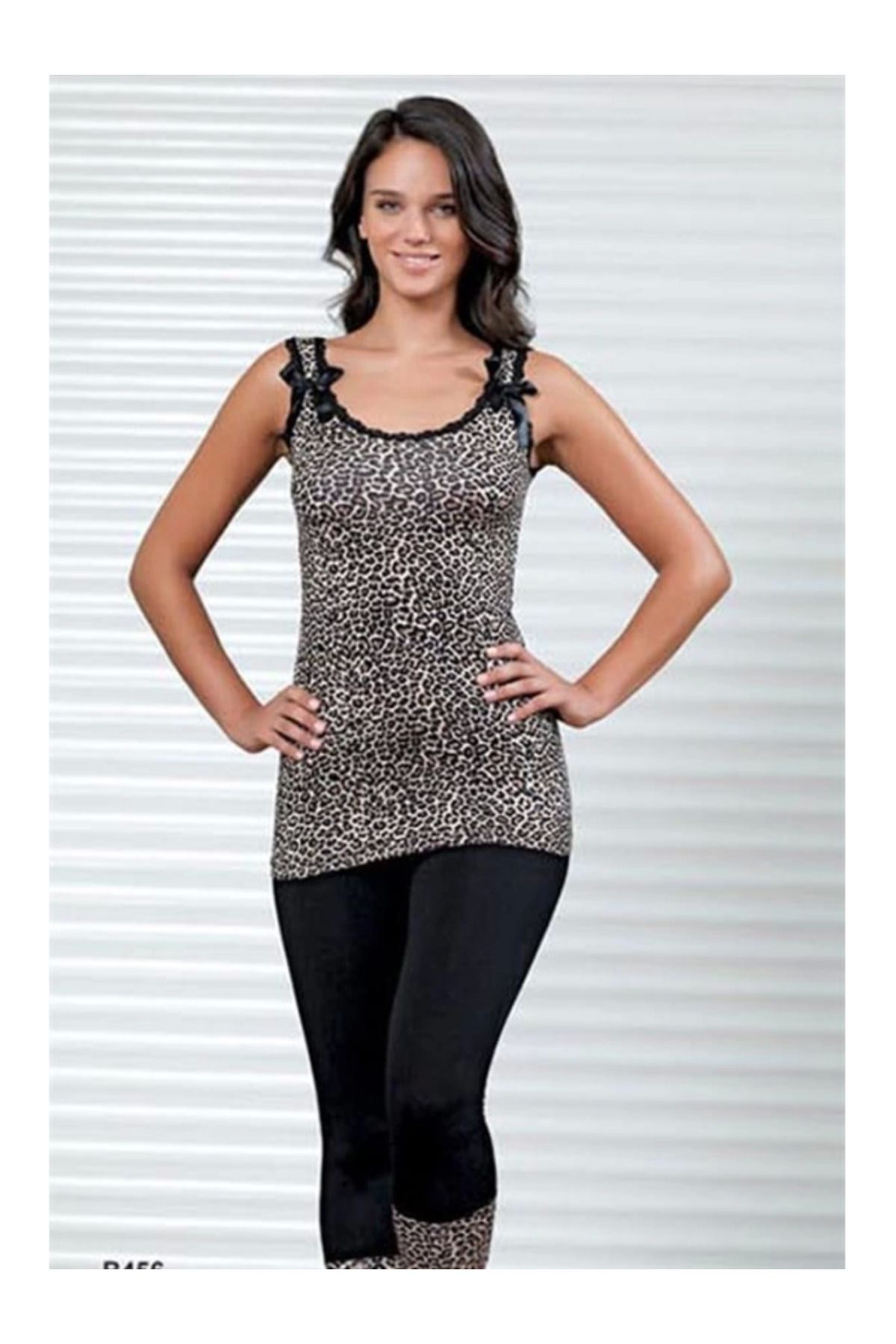 kapsulavm Şahinler Leopar Taytlı Takımı B456