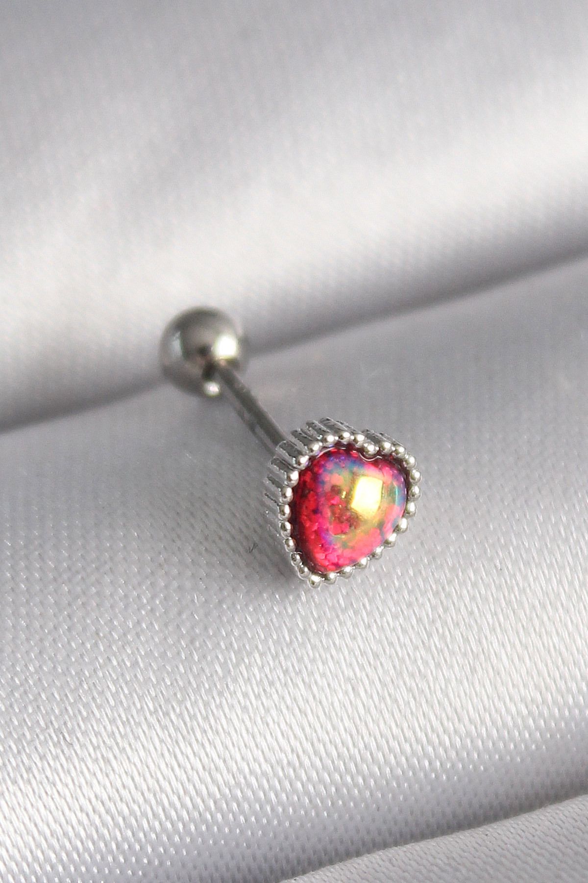Evinso 316L Çelik Gümüş Renk Kırmızı Mineli Kalp Tragus Piercing