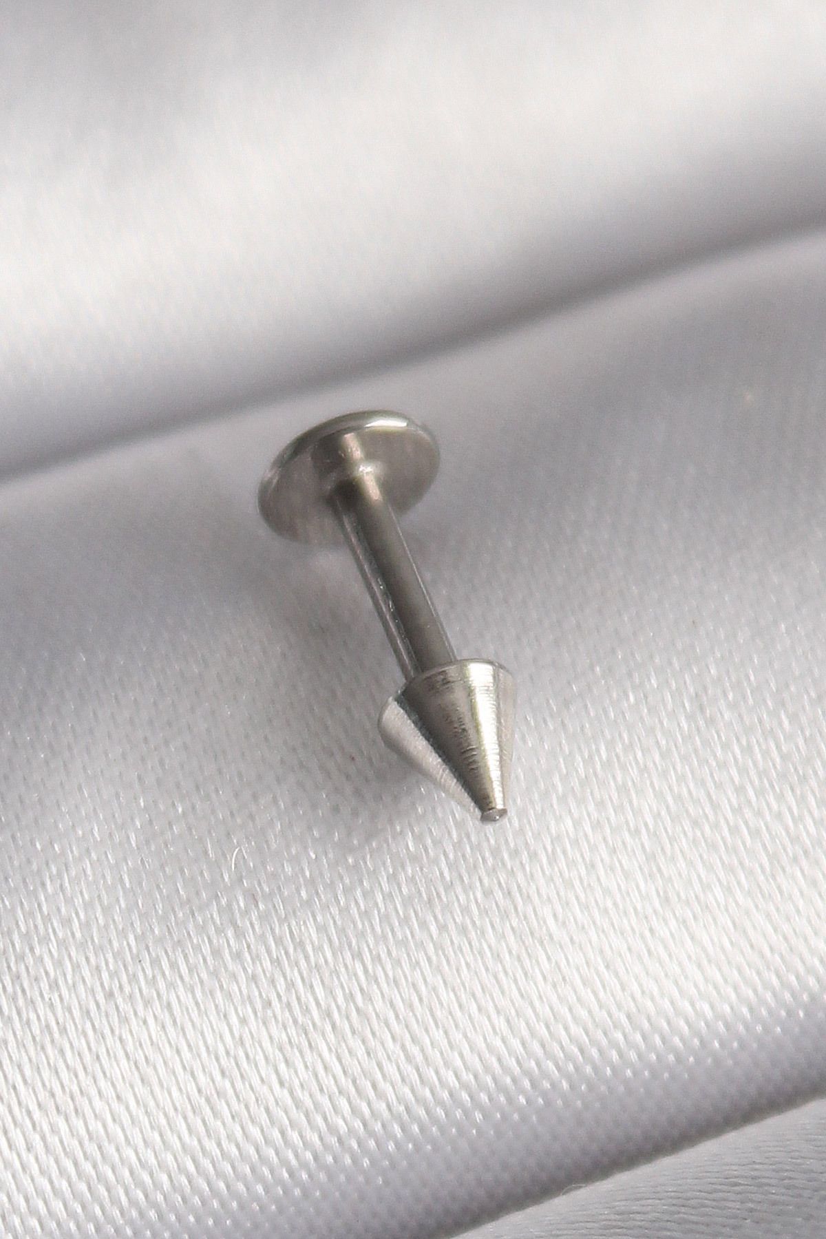 robotrend 316L Çelik Gümüş Renk Çivi Model Piercing