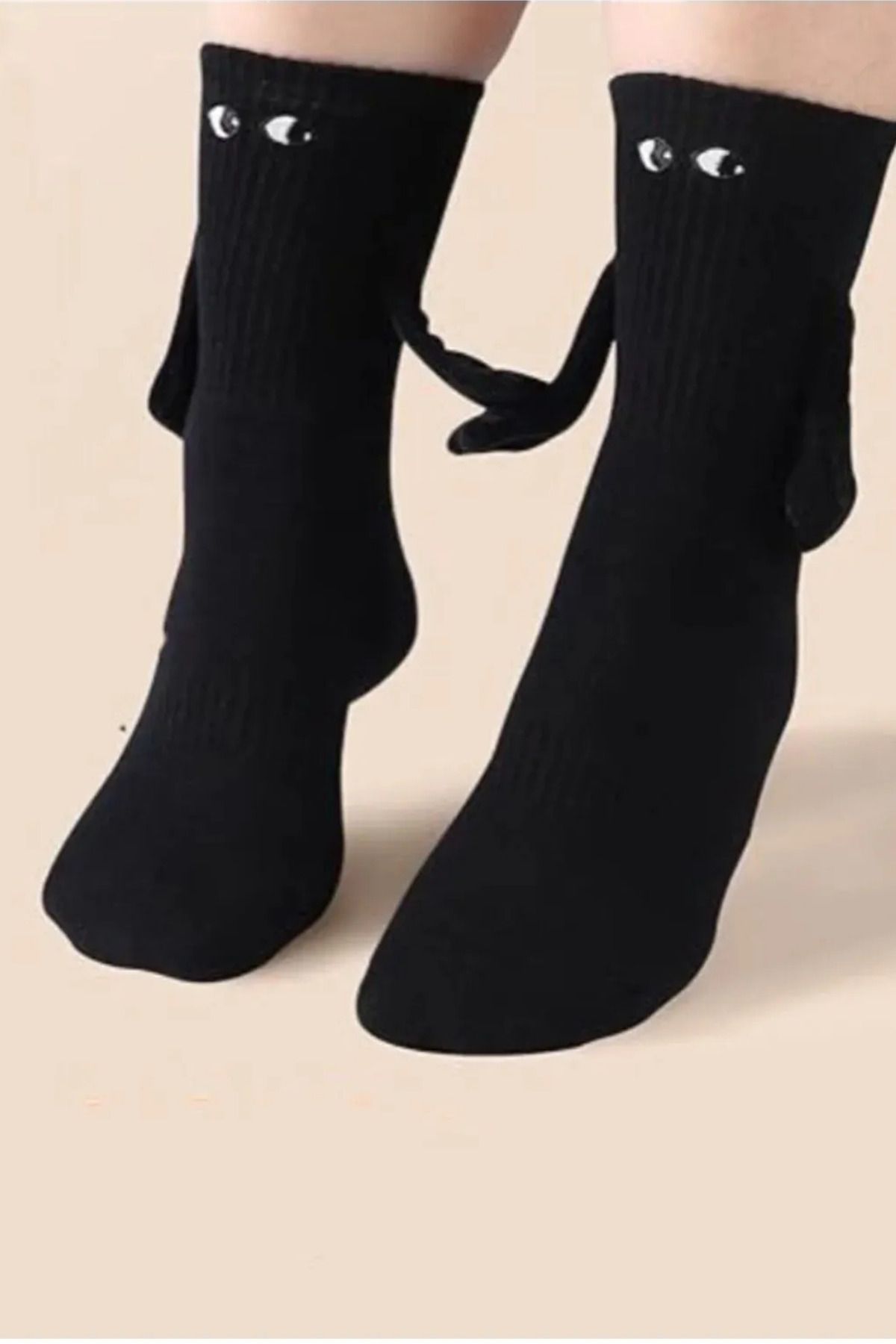 Shop58 Siyah Mıknatıslı Halay Çeken Arkadaş Aşk Çorabı 1 Çift