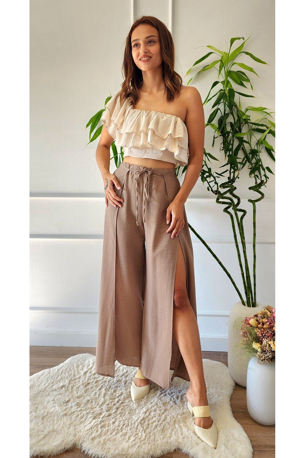 My Boutique Yırtmaç Detaylı Keten Pantolon