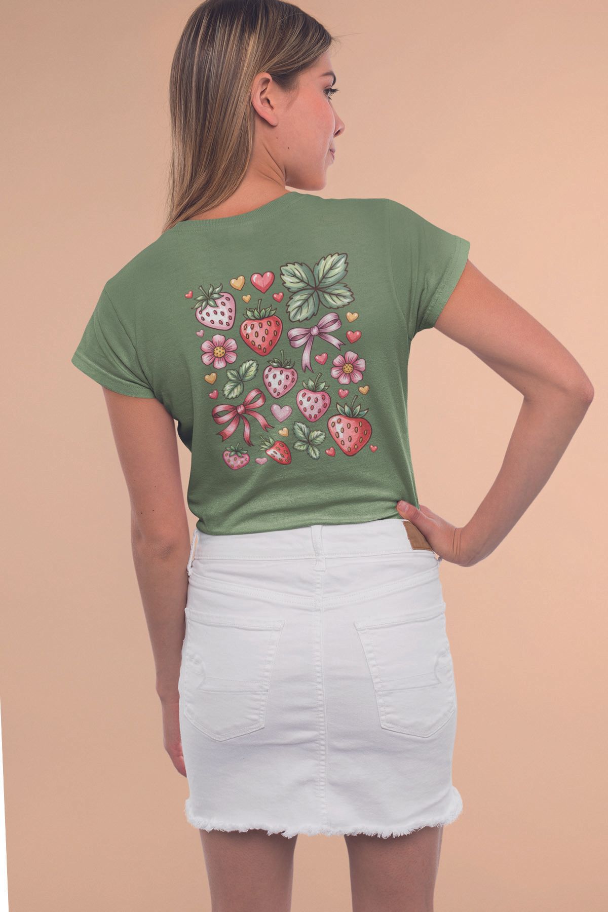 qoeuyl boutique Çilek Ve Kurdele No:1 Baskılıyaz Temalı Unisex Regular Fit Pamuklu Yeşil Tişört