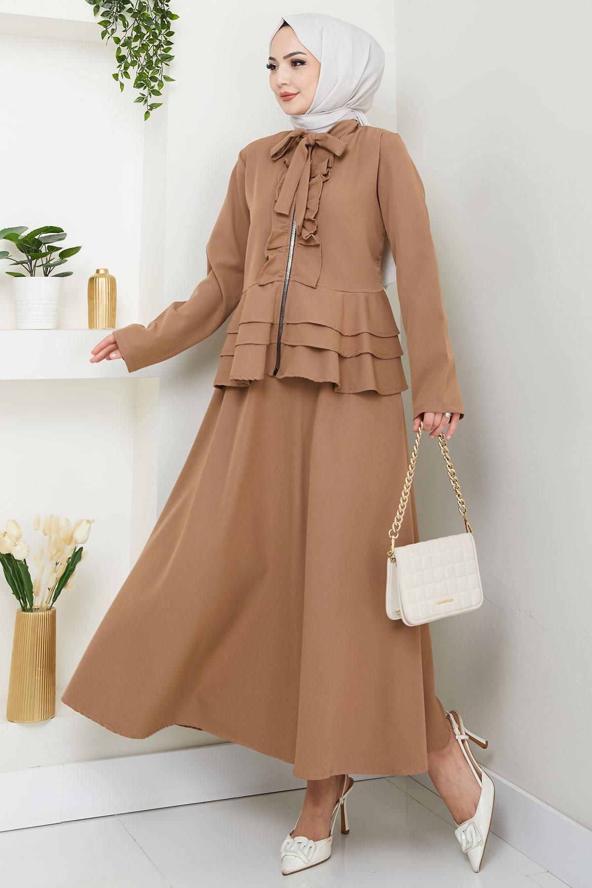 hafsamina Fırfırlı Etekli Takım Vizon HM2722