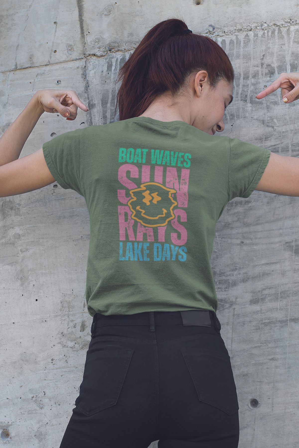 qoeuyl boutique Sırt Baskılı Boat Waves Sun Rays Lake Days Baskılı Unisex Regular Fit Pamuklu Yeşil Tişört