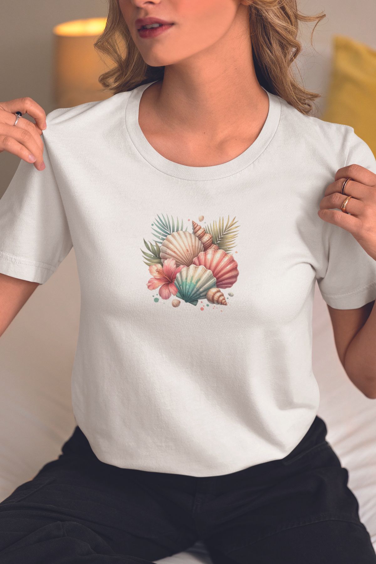 qoeuyl boutique Renkli Deniz Kabukları Baskılıyaz Temalı Unisex Regular Fit Pamuklu Beyaz Tişört