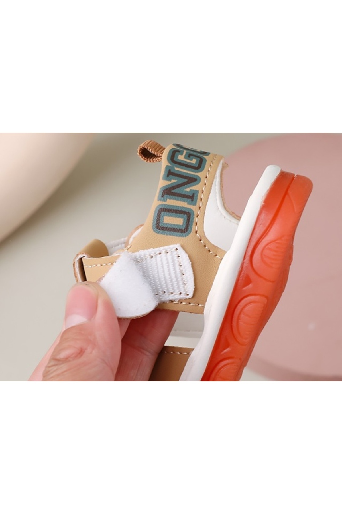 Superbaby-Cream sandals with squeakers and LED teddy bear 4