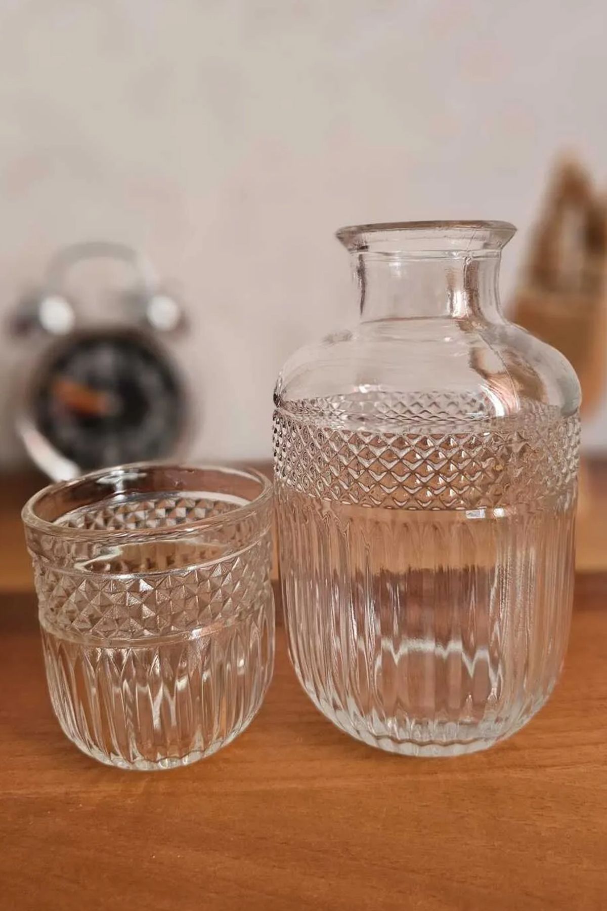 Home Sonsy Bardaklı Cam Baş Ucu Sürahisi 650 ml