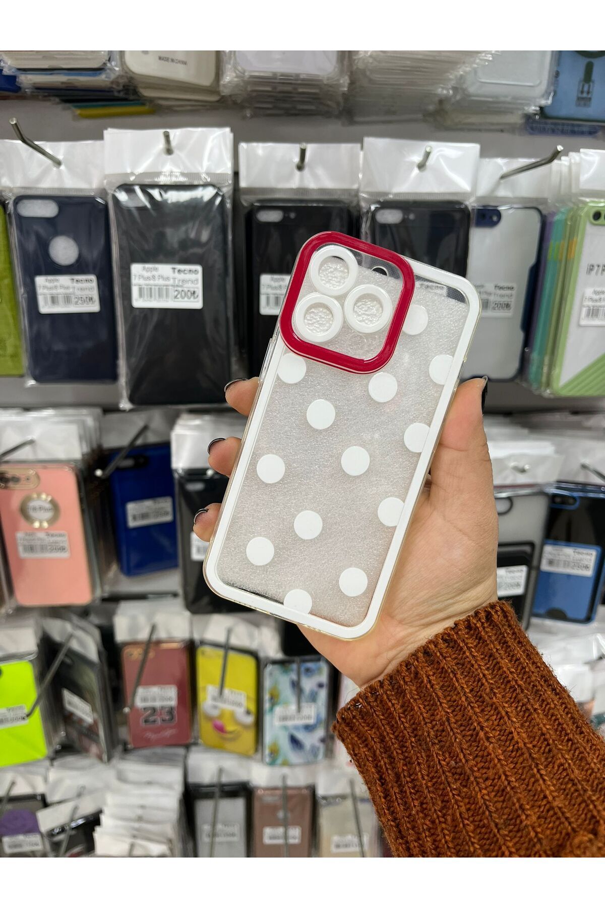 TECNOTREND Apple iPhone 13 Pro puantiyeli şeffaf silikon kılıf