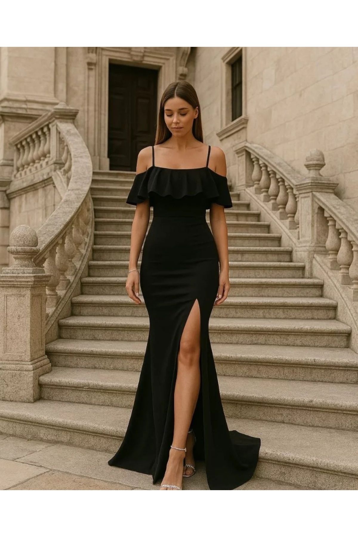 ABİYEDE MODA İp Askılı Volanlı Fırfır Yaka İthal Krep Kuyruklu Yırtmaçlı Balık Abiye Elbise