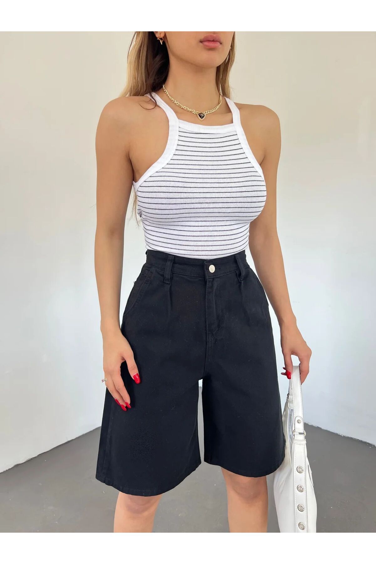 Baya Butik Çift Cepli Bermuda Denim Şort