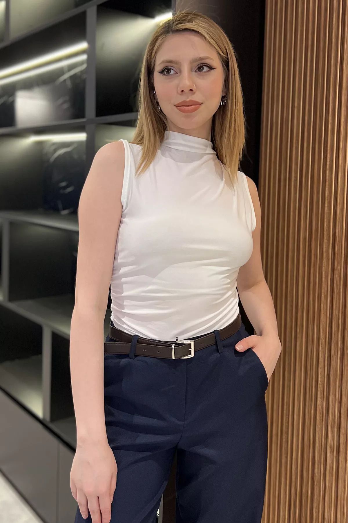 GÜLSELİ Krem Kadın Büzgü Detaylı Likralı Bluz
